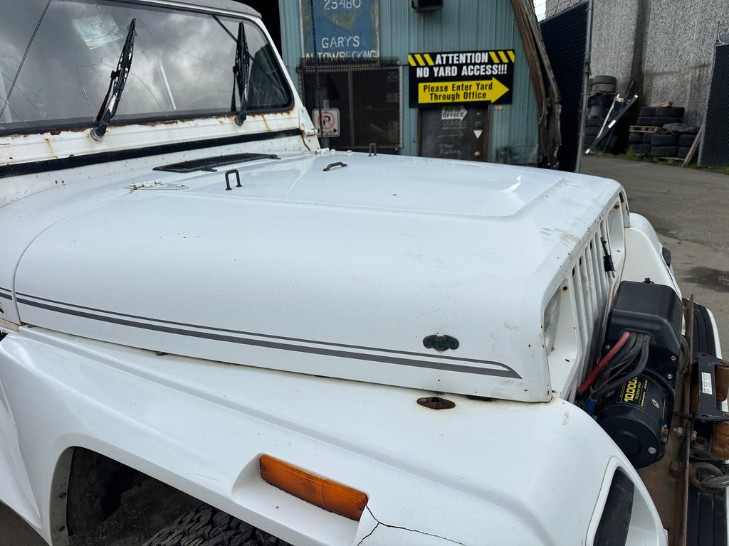 1992 Jeep Wrangler YJ – J2527