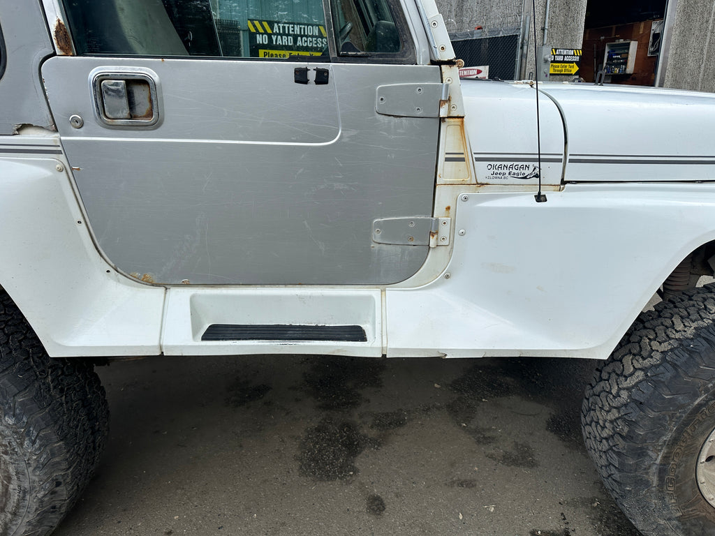 1992 Jeep Wrangler YJ – J2527