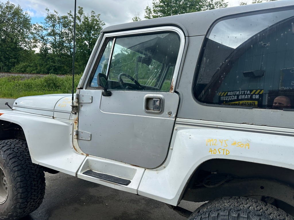 1992 Jeep Wrangler YJ – J2527