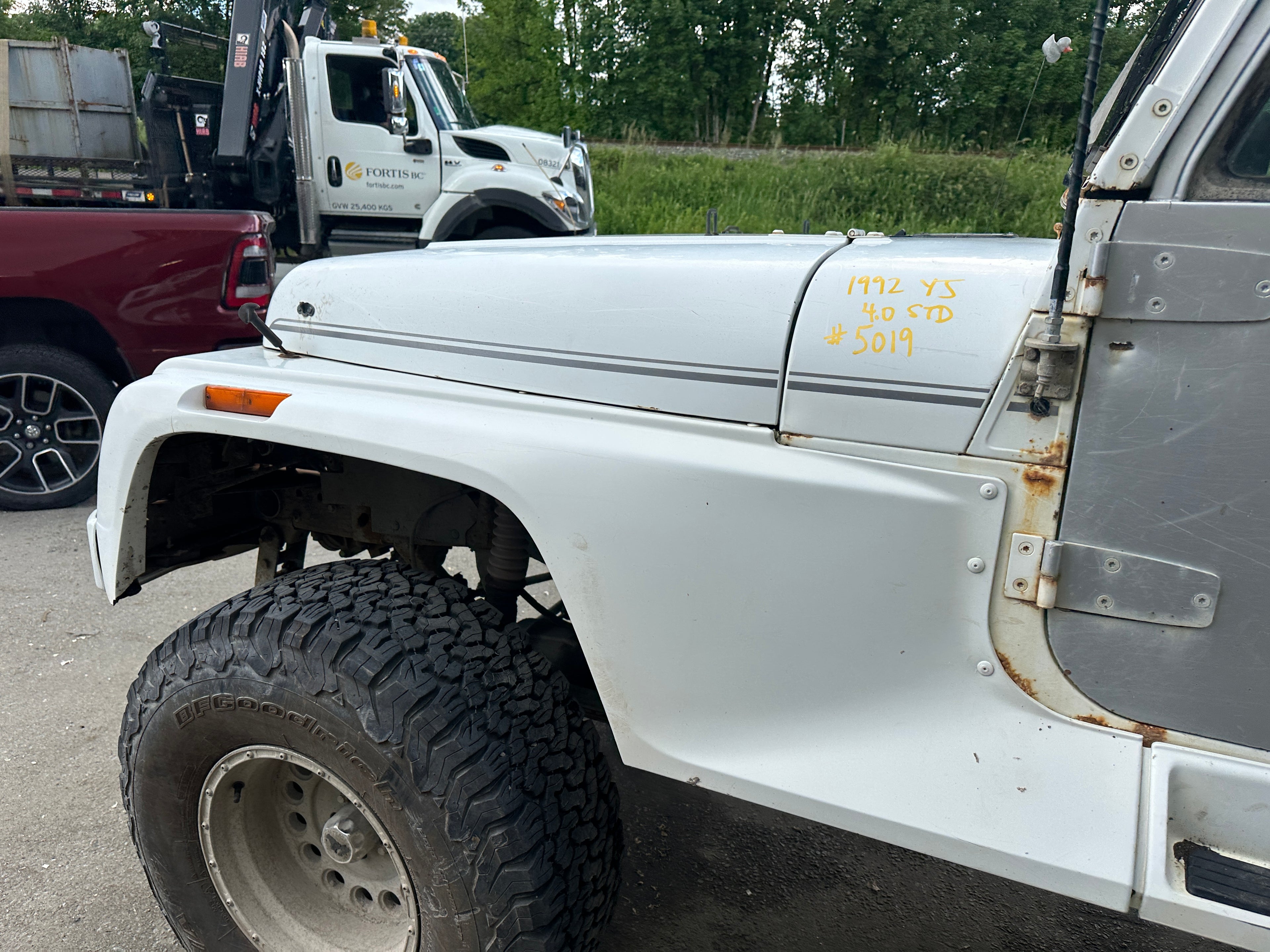 1992 Jeep Wrangler YJ – J2527