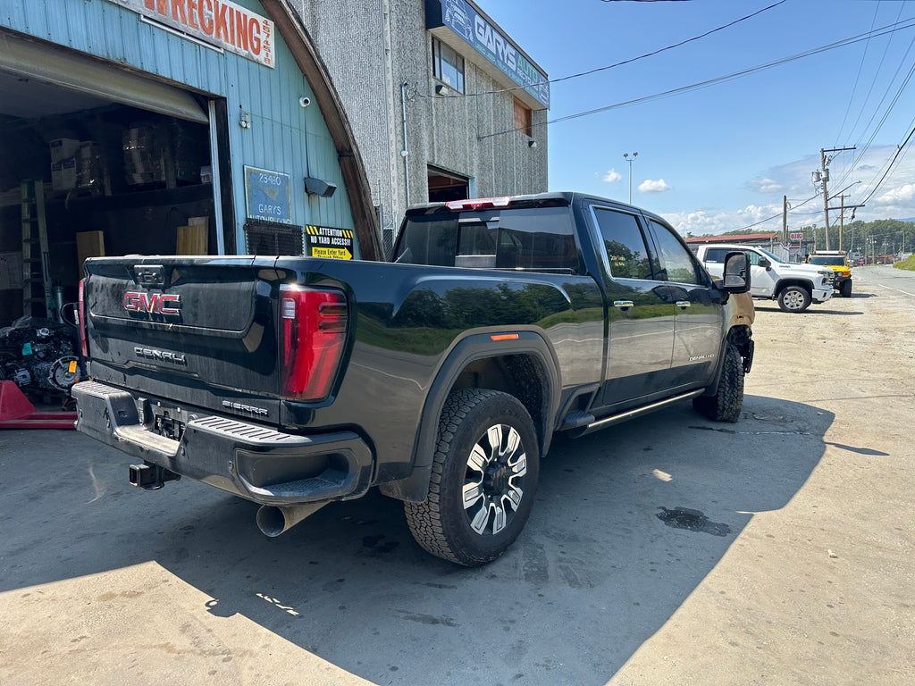 2024 GMC Sierra 3500 Denali 6.6 L5P – G2520