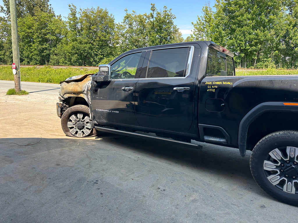 2024 GMC Sierra 3500 Denali 6.6 L5P – G2520