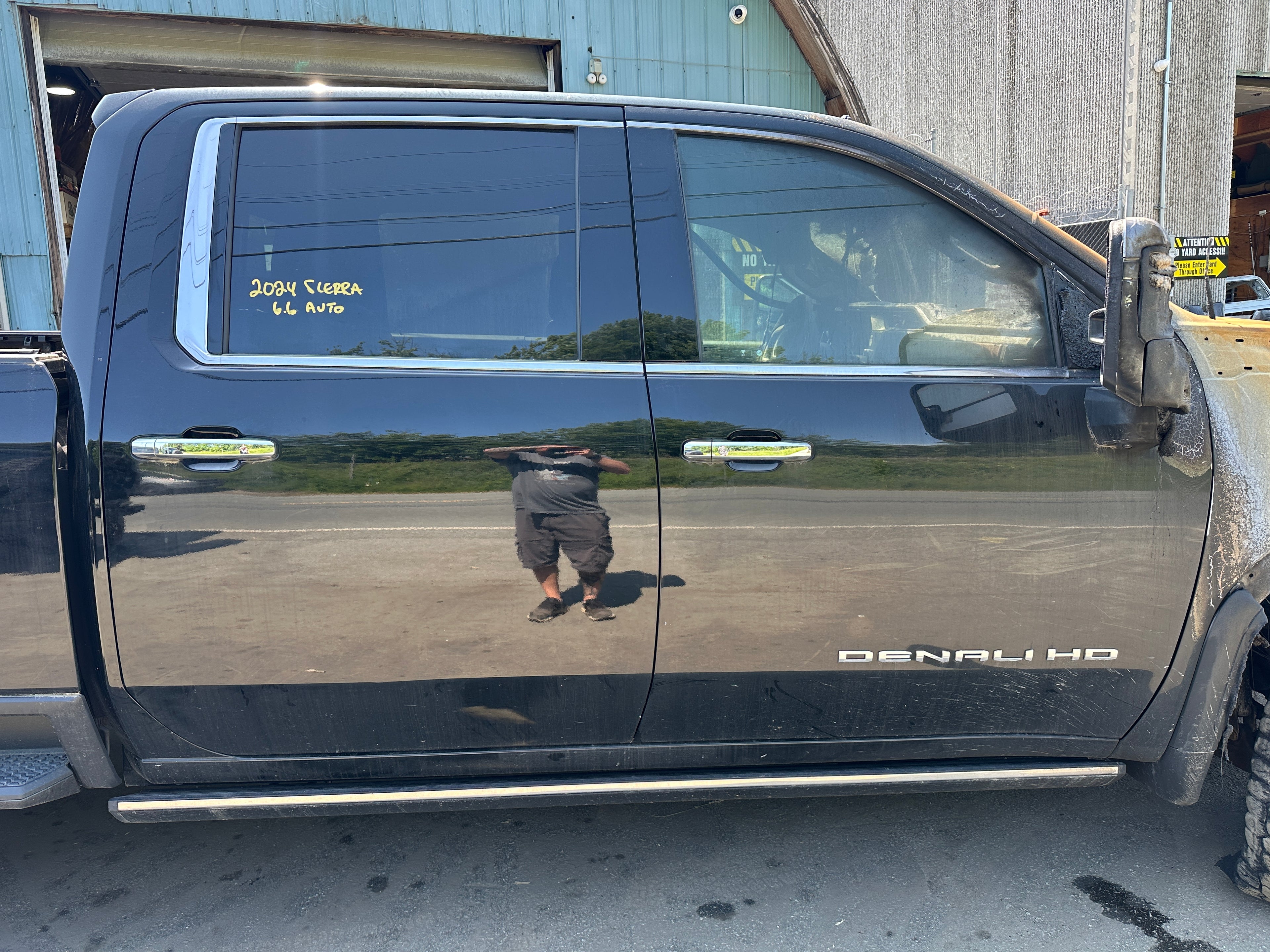 2024 GMC Sierra 3500 Denali 6.6 L5P – G2520