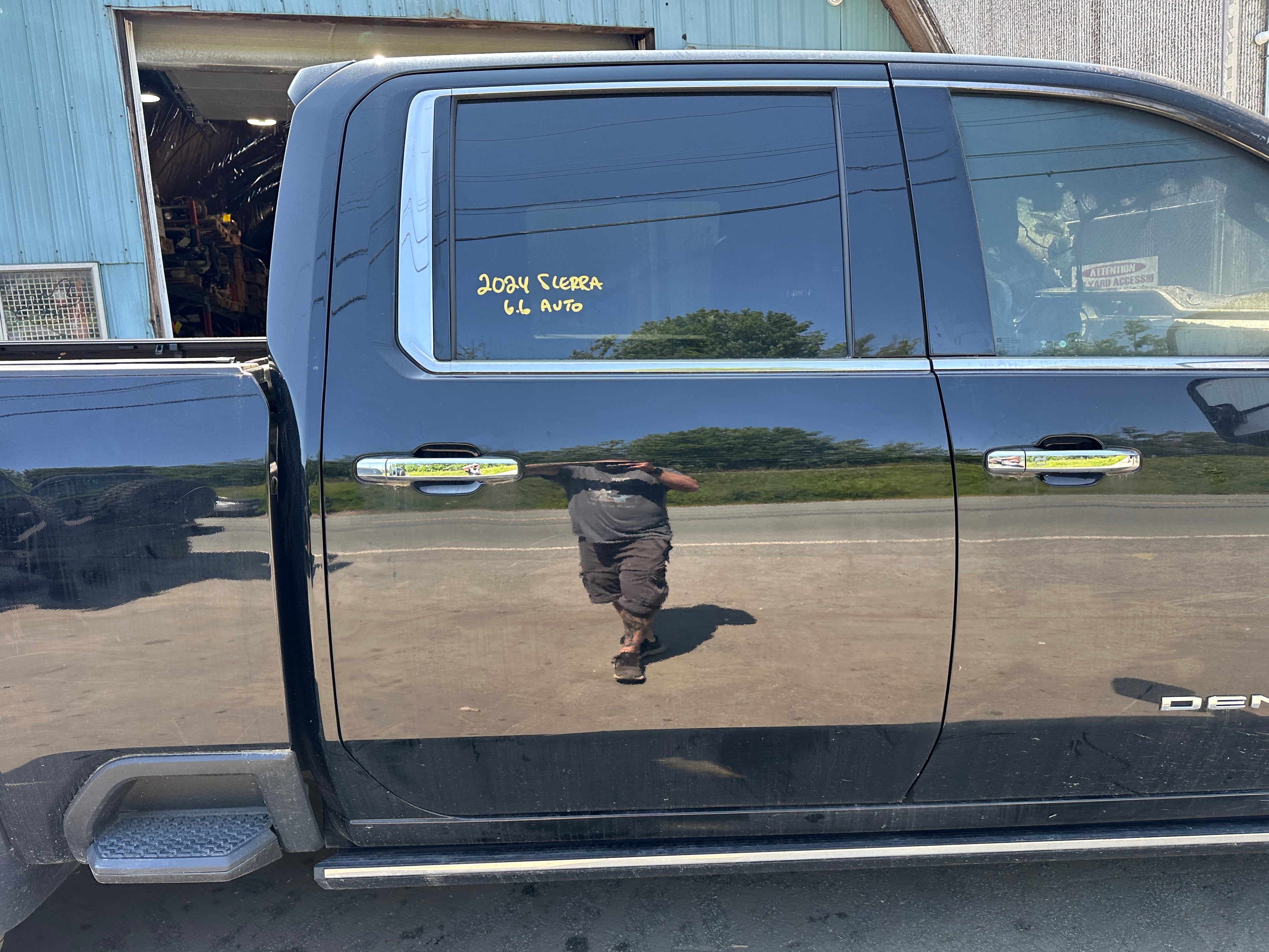 2024 GMC Sierra 3500 Denali 6.6 L5P – G2520