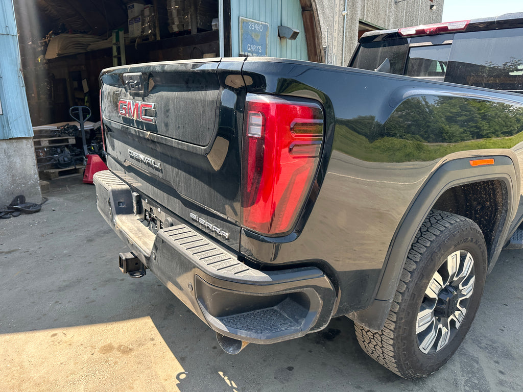 2024 GMC Sierra 3500 Denali 6.6 L5P – G2520