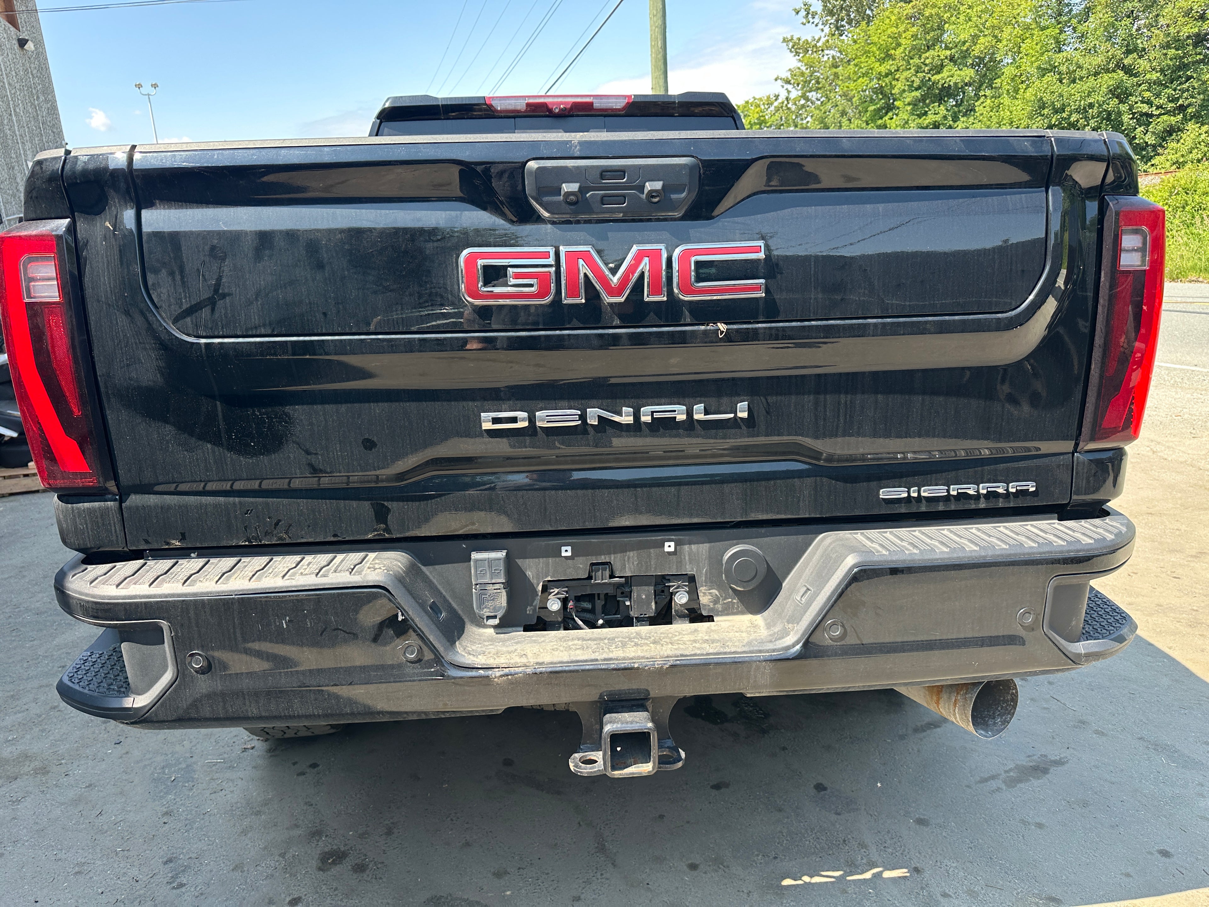 2024 GMC Sierra 3500 Denali 6.6 L5P – G2520