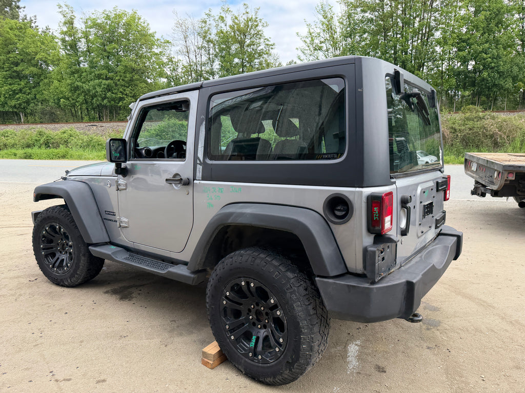 2014 Jeep Wrangler JK Sport 3.6 – J2619
