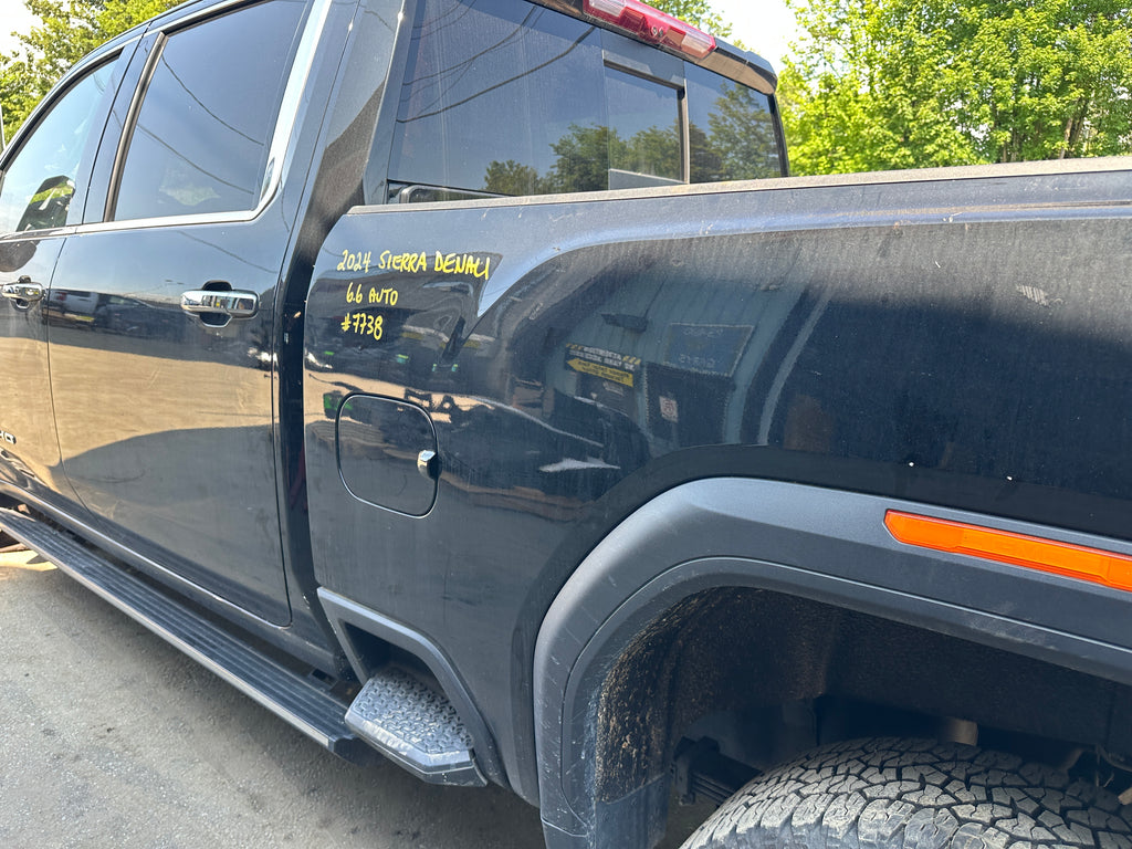 2024 GMC Sierra 3500 Denali 6.6 L5P – G2520