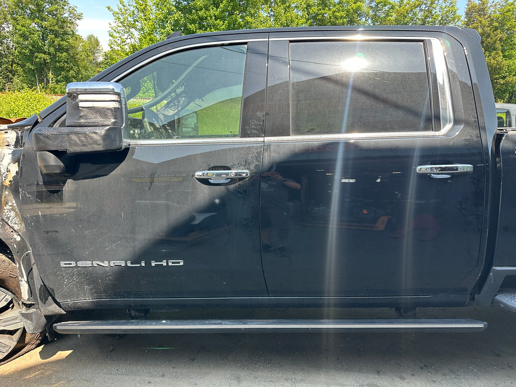 2024 GMC Sierra 3500 Denali 6.6 L5P – G2520