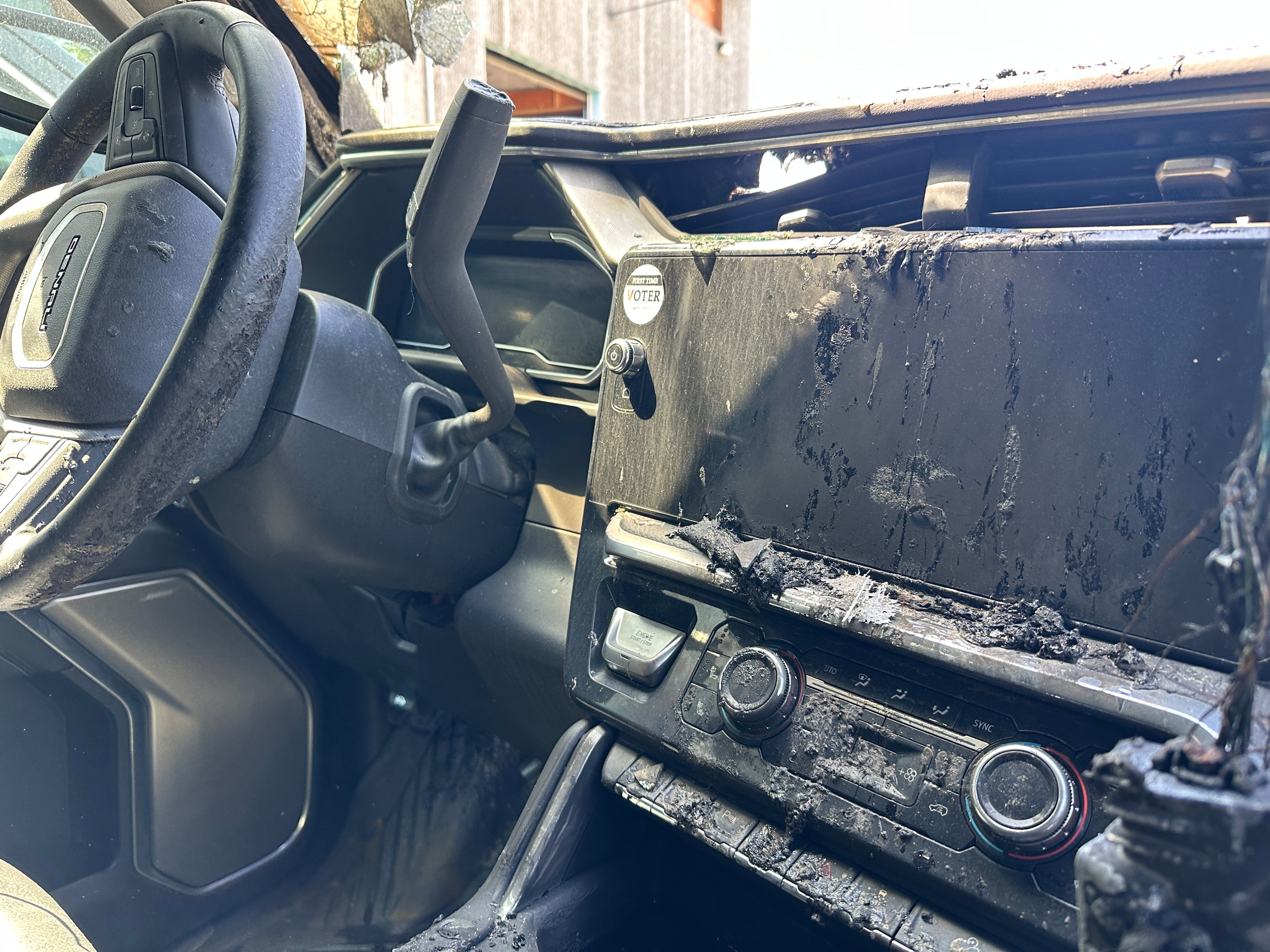 2024 GMC Sierra 3500 Denali 6.6 L5P – G2520