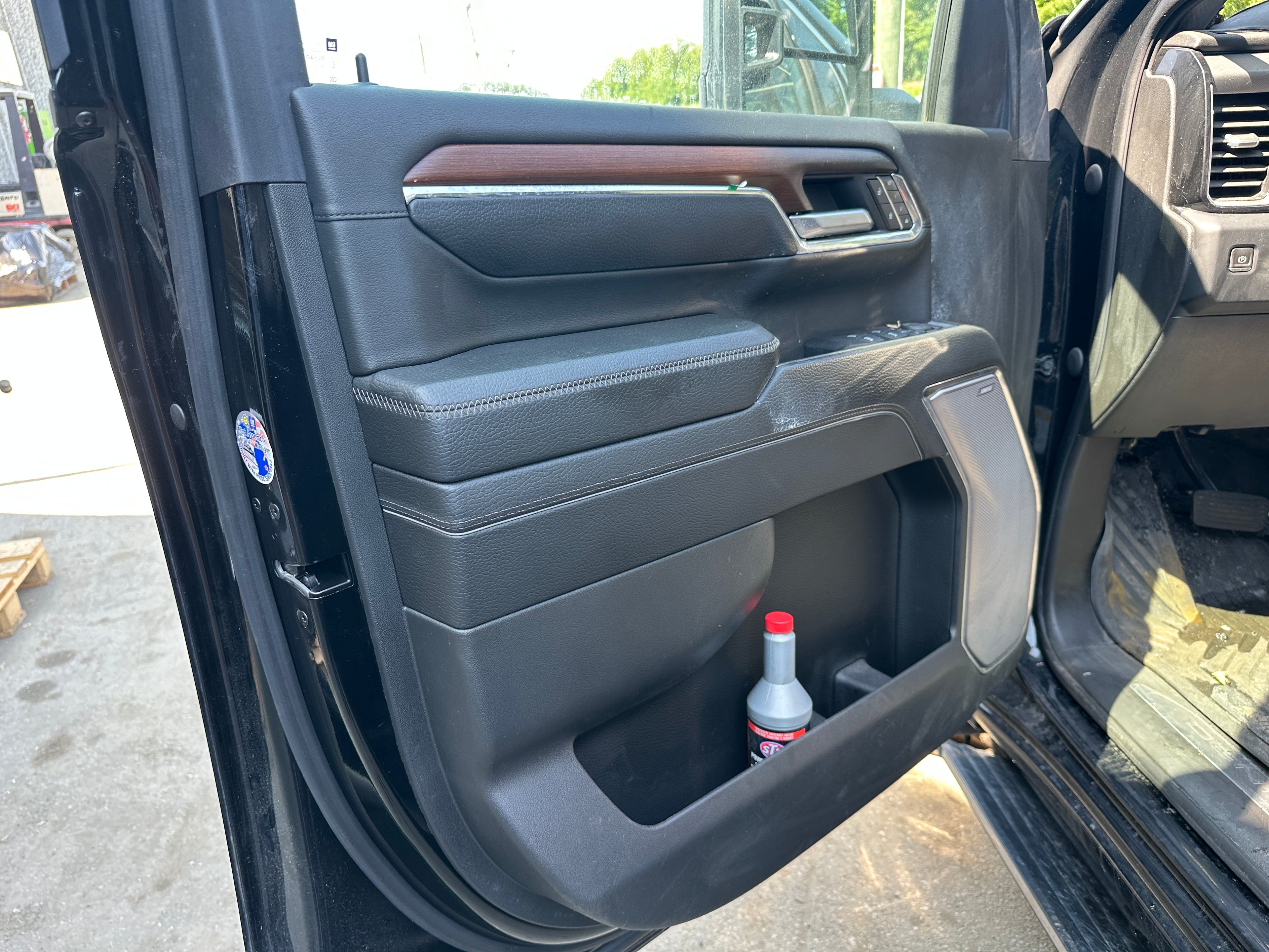 2024 GMC Sierra 3500 Denali 6.6 L5P – G2520