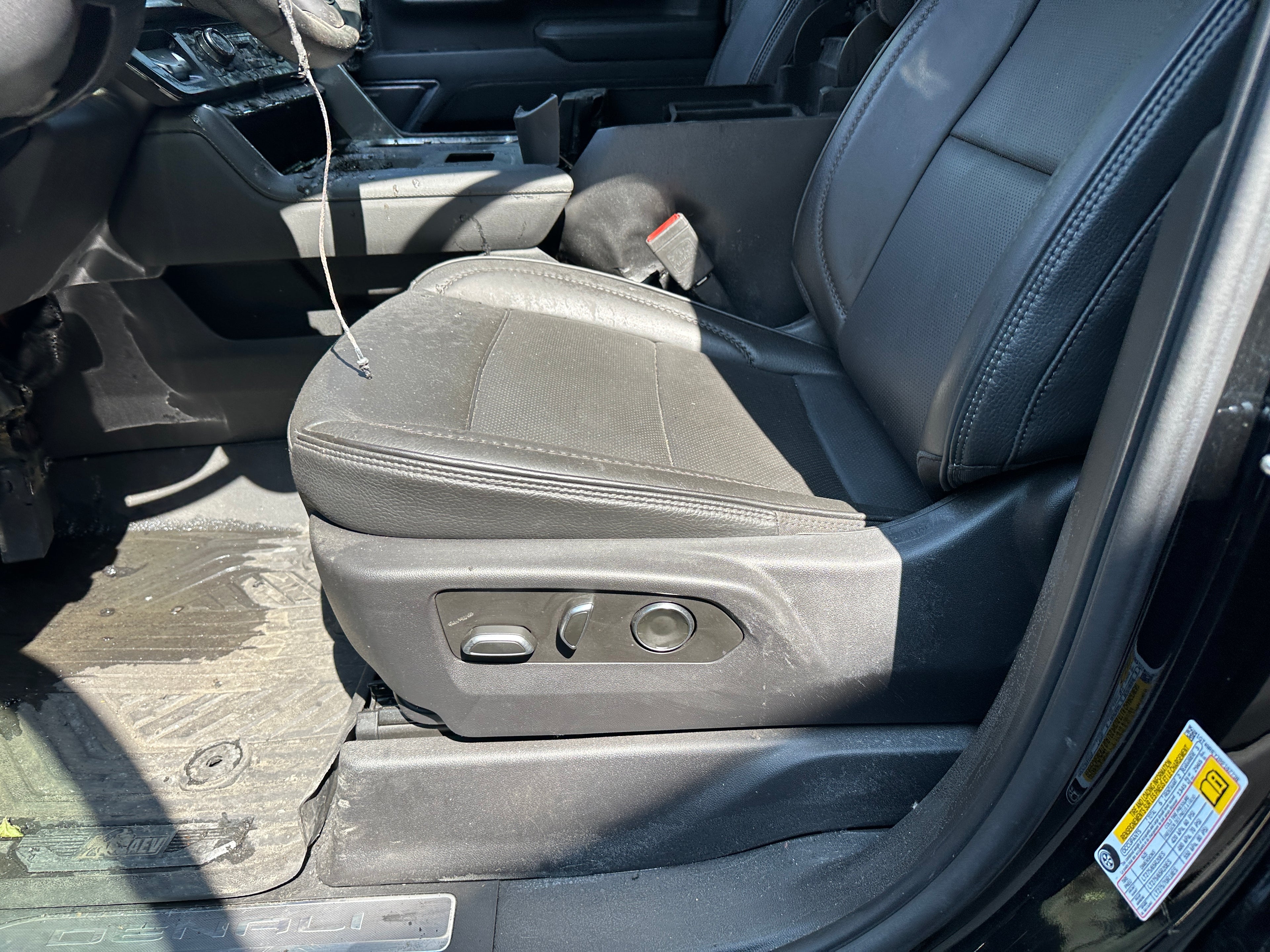 2024 GMC Sierra 3500 Denali 6.6 L5P – G2520