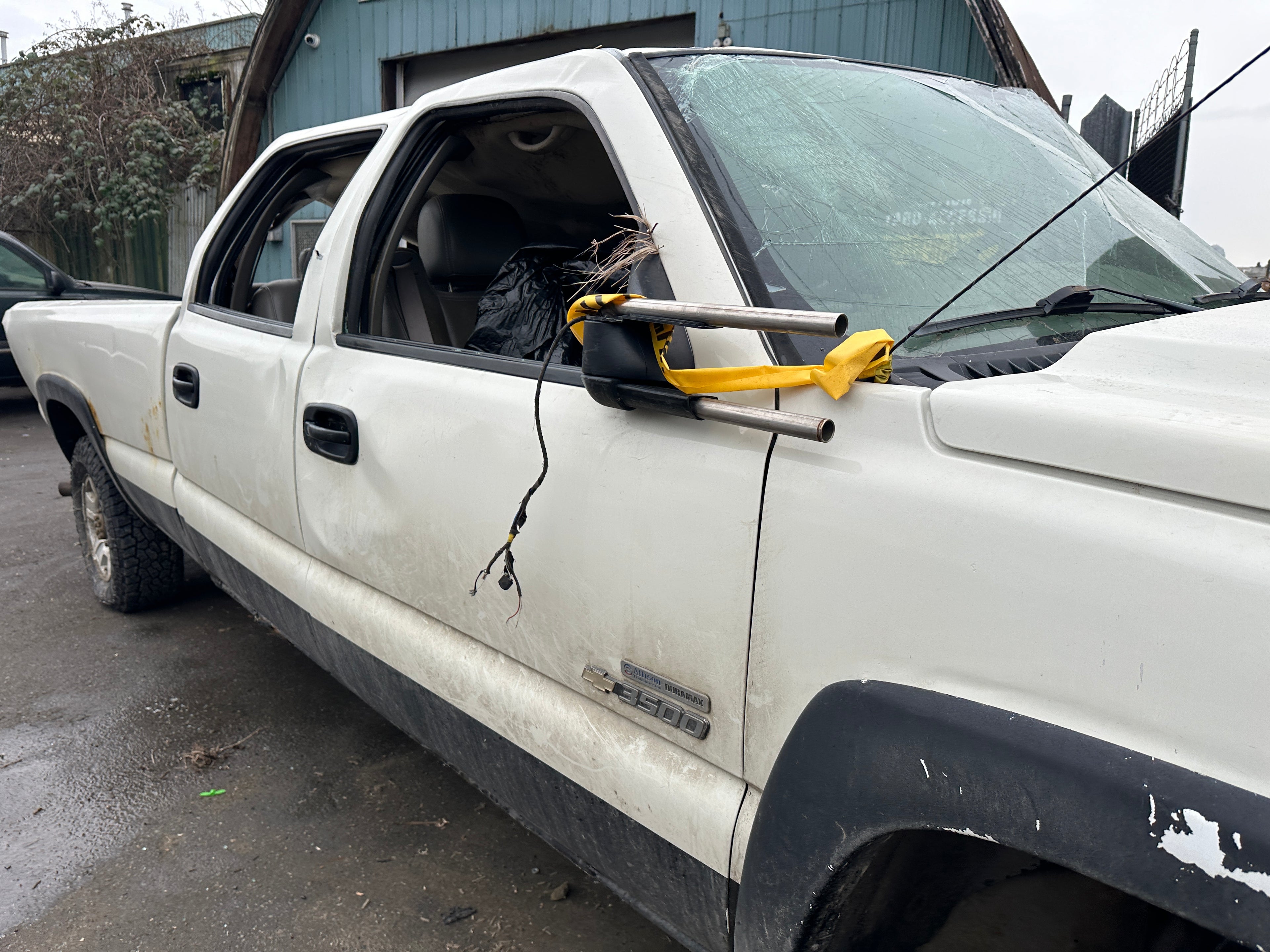 2006 Chevrolet Silverado 3500 6.6L LBZ Duramax – C2506