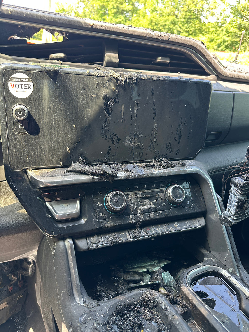 2024 GMC Sierra 3500 Denali 6.6 L5P – G2520