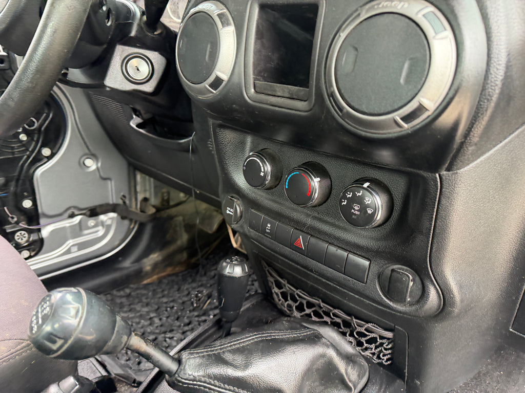 2014 Jeep Wrangler JK Sport 3.6 – J2619