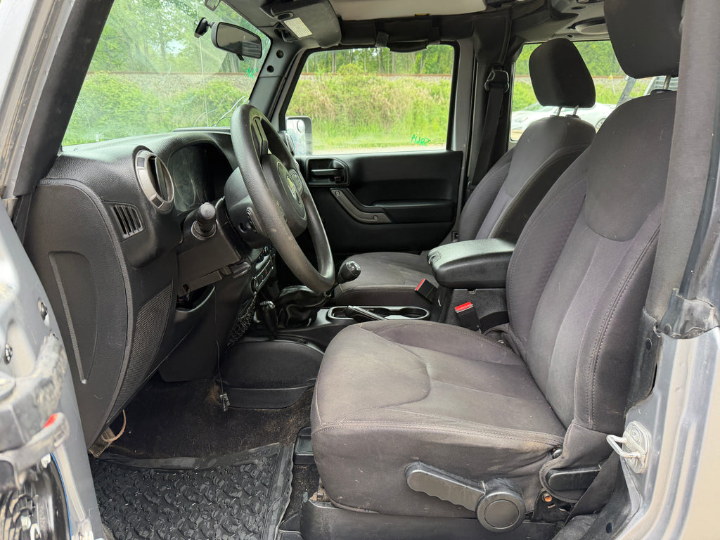 2014 Jeep Wrangler JK Sport 3.6 – J2619