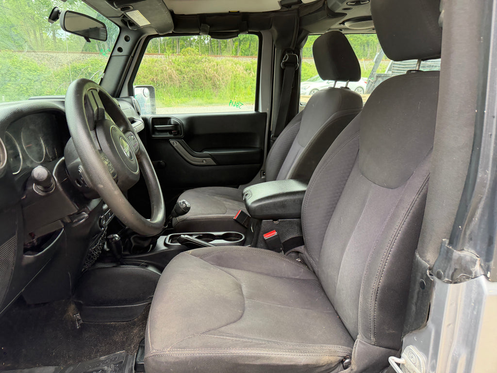 2014 Jeep Wrangler JK Sport 3.6 – J2619