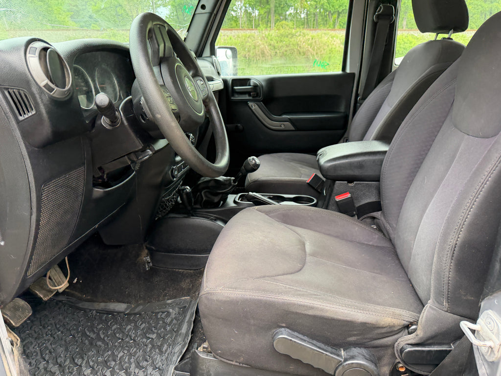 2014 Jeep Wrangler JK Sport 3.6 – J2619