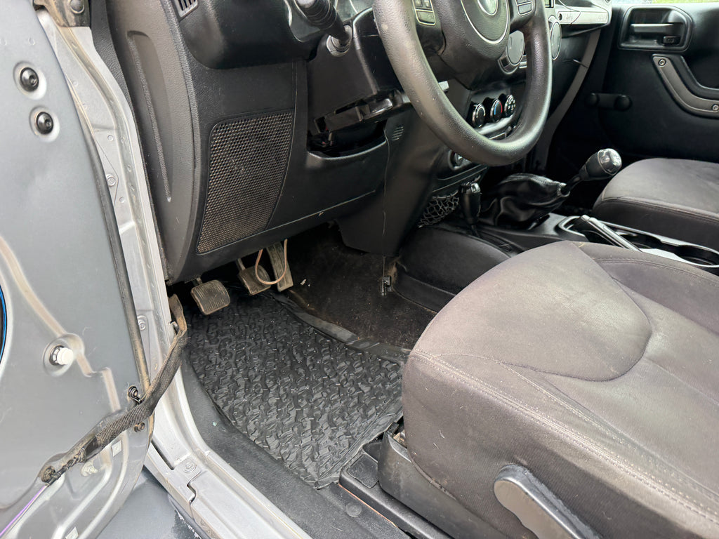 2014 Jeep Wrangler JK Sport 3.6 – J2619