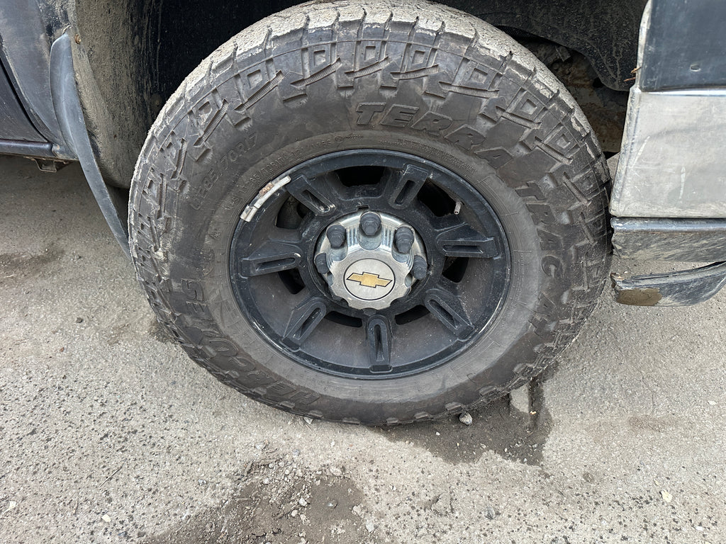 2004 Chevrolet Silverado K2500 6.6 LLY Duramax – C2535