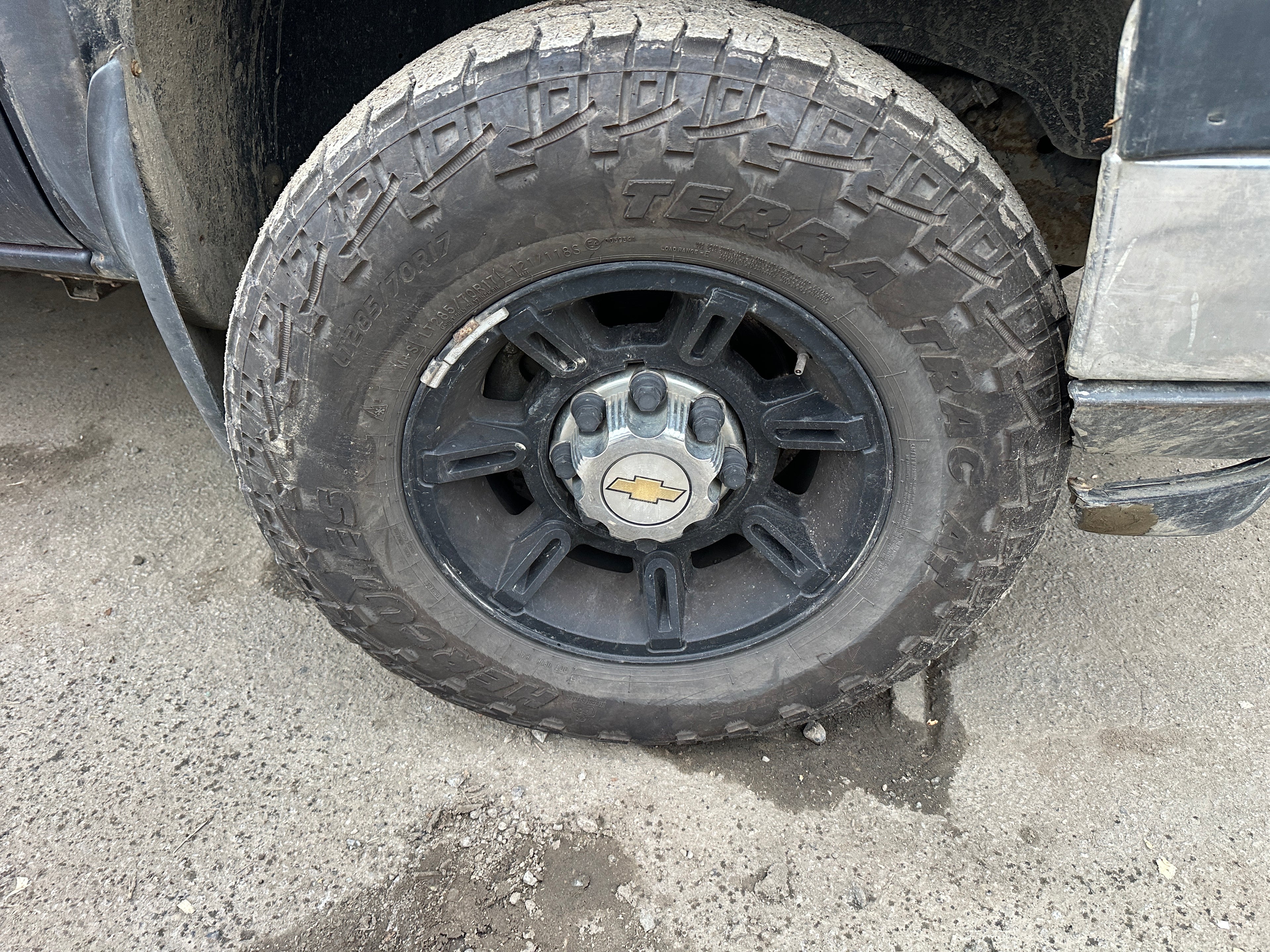 2004 Chevrolet Silverado K2500 6.6 LLY Duramax – C2535