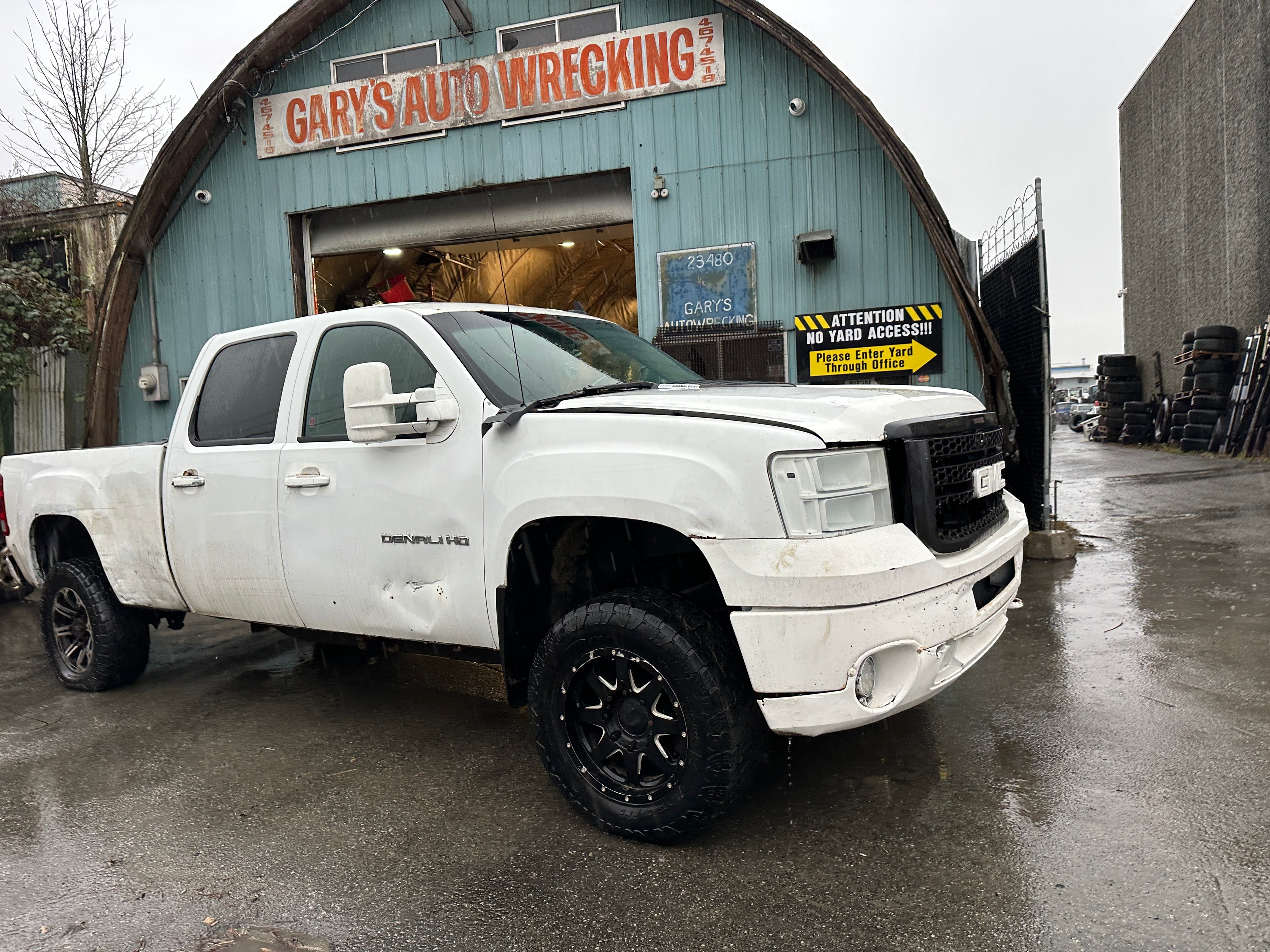 2011 GMC Sierra 2500 Denali 6.6L LML – G2502