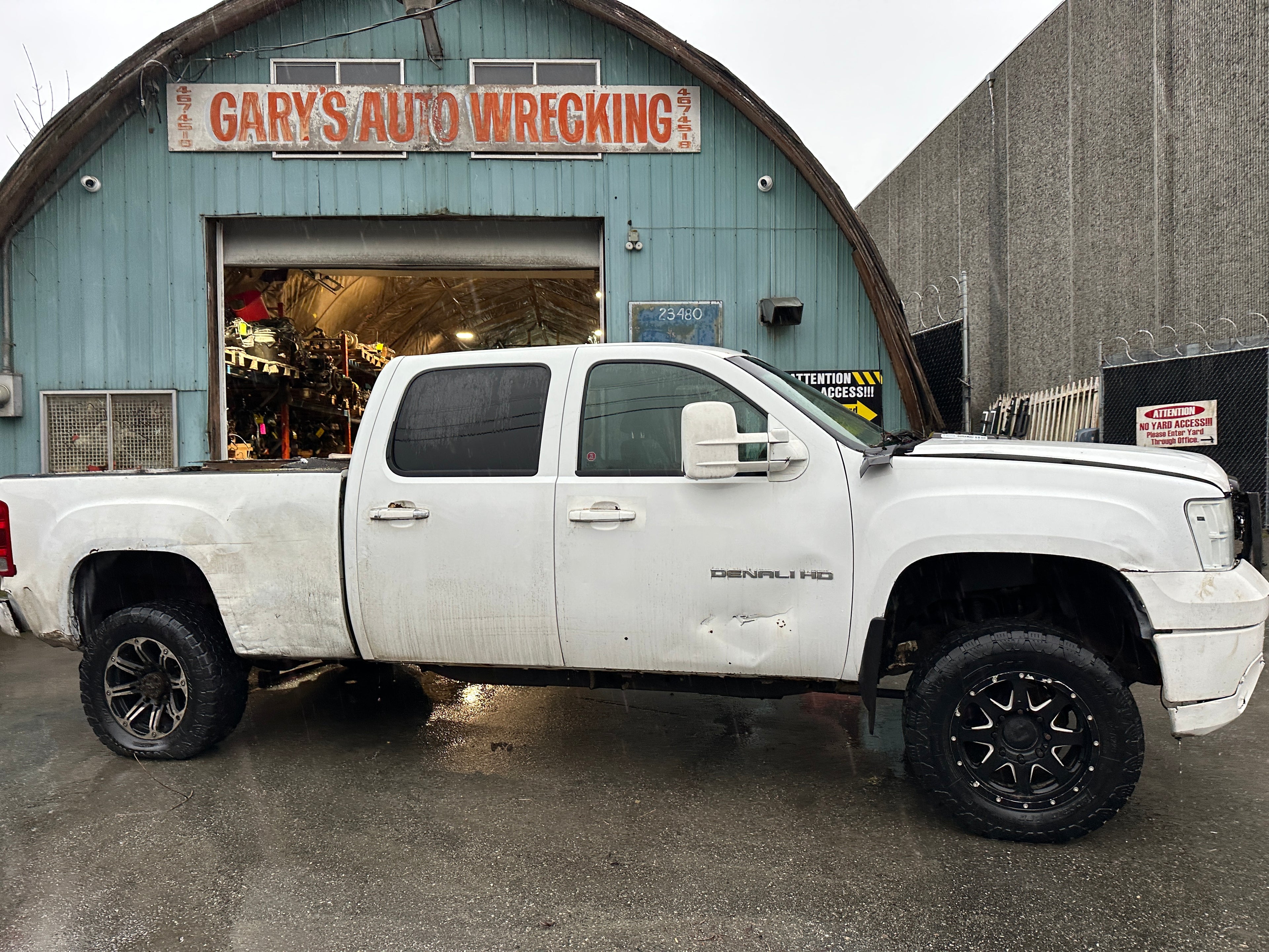 2011 GMC Sierra 2500 Denali 6.6L LML – G2502