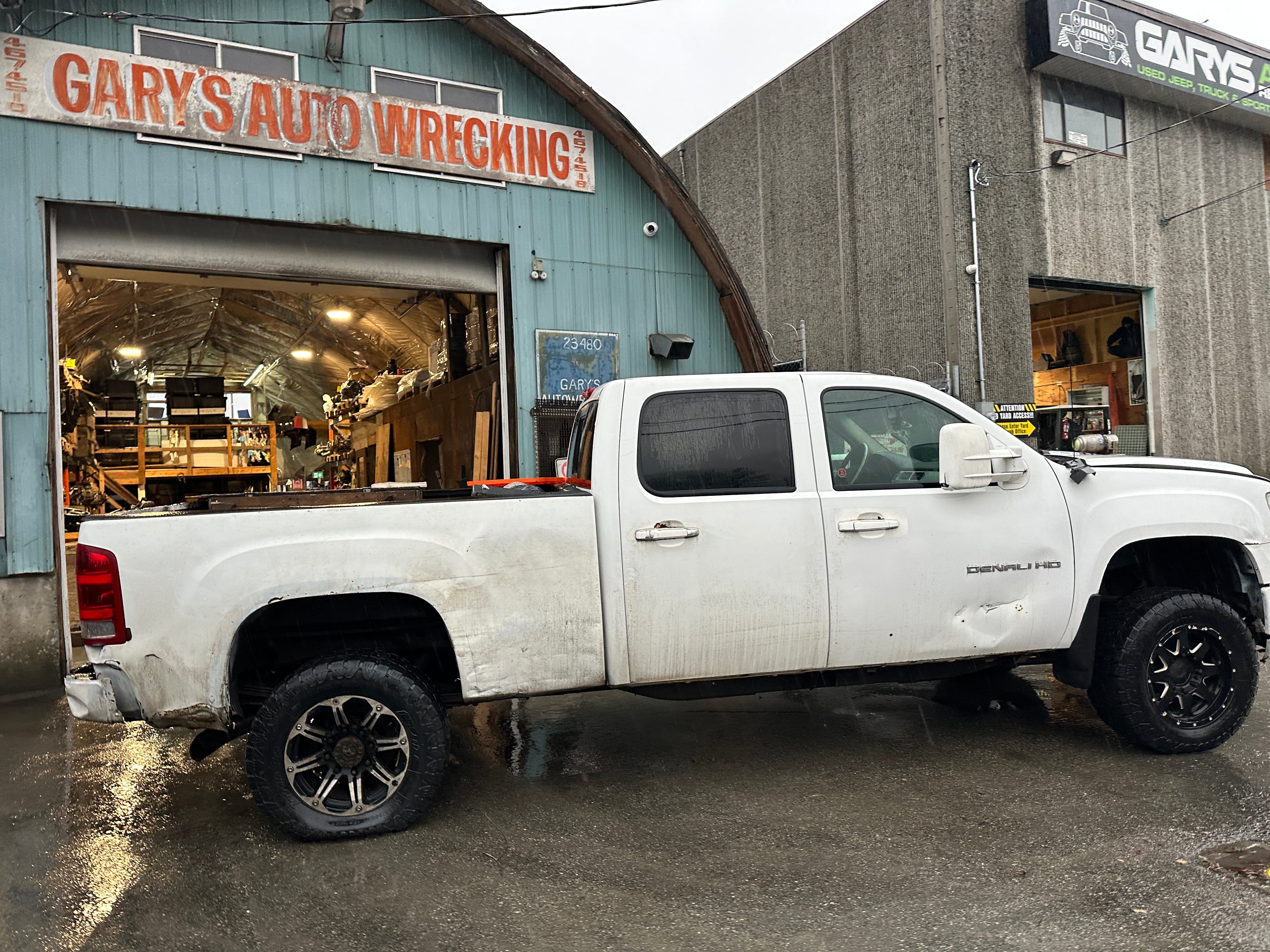 2011 GMC Sierra 2500 Denali 6.6L LML – G2502