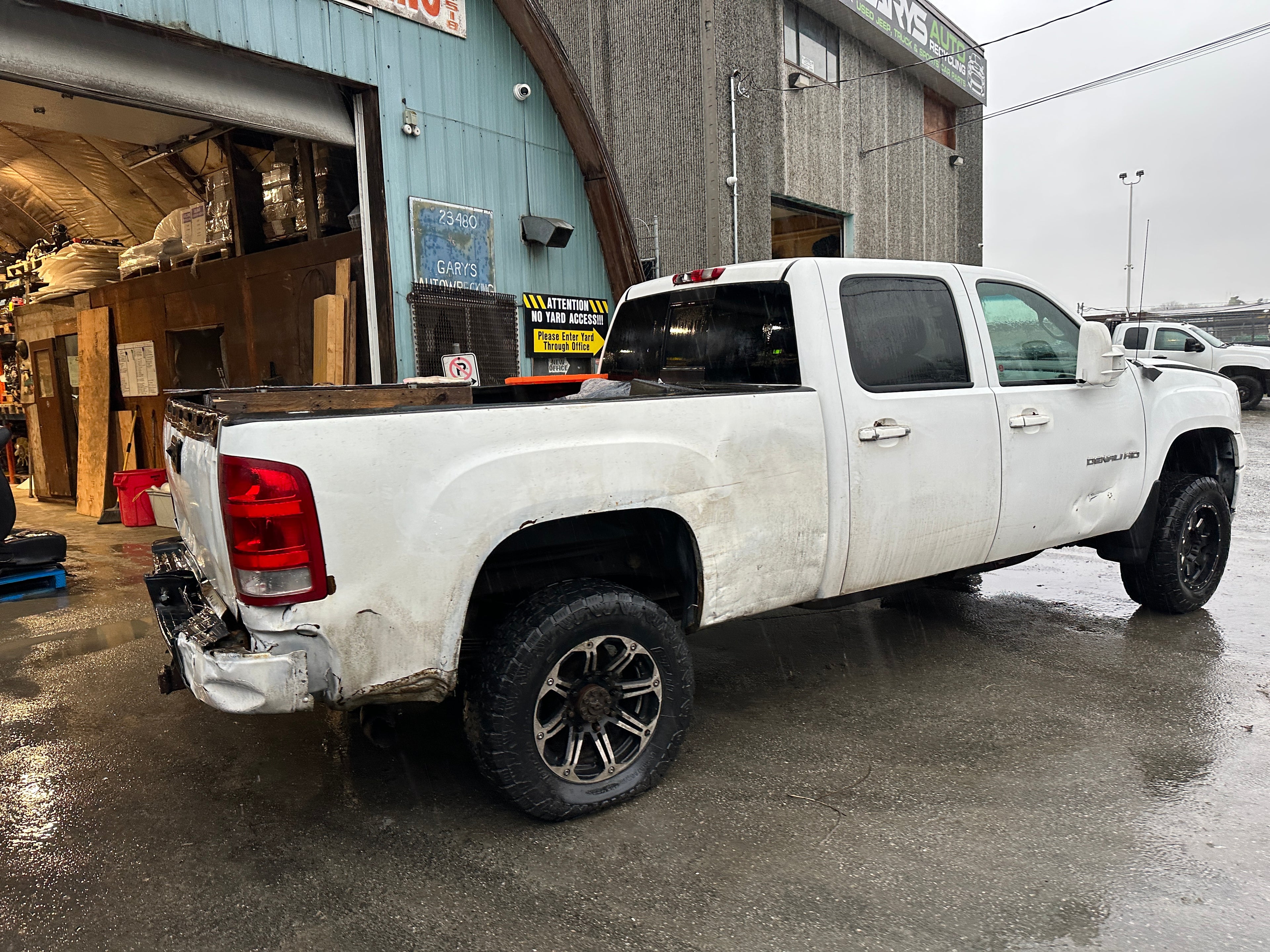 2011 GMC Sierra 2500 Denali 6.6L LML – G2502