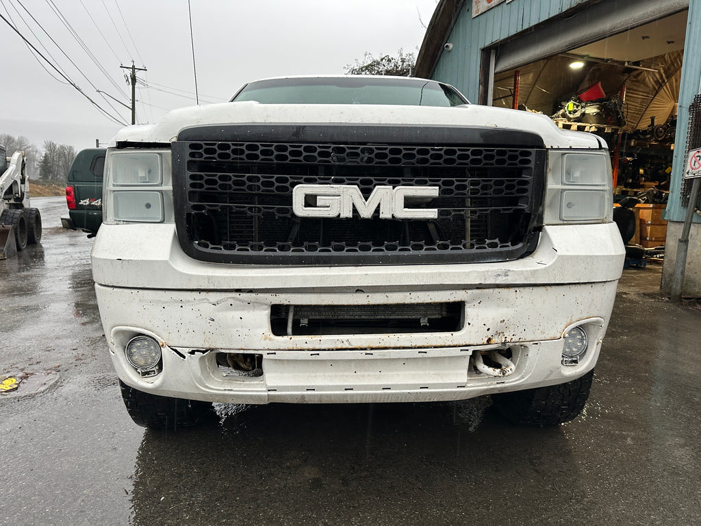 2011 GMC Sierra 2500 Denali 6.6L LML – G2502