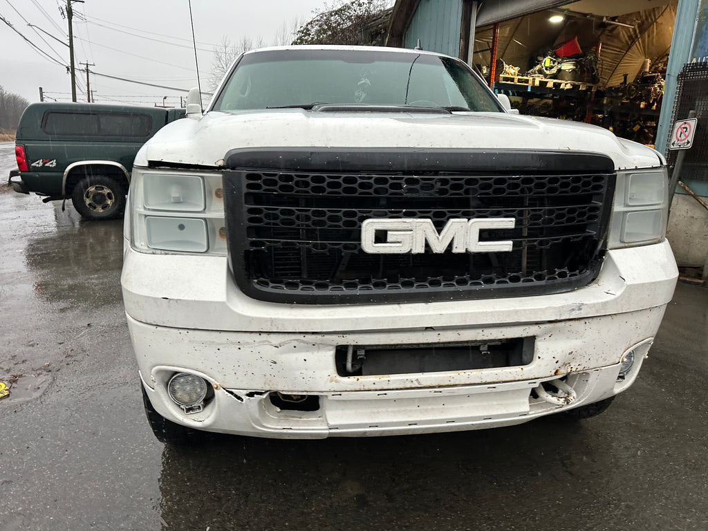 2011 GMC Sierra 2500 Denali 6.6L LML – G2502
