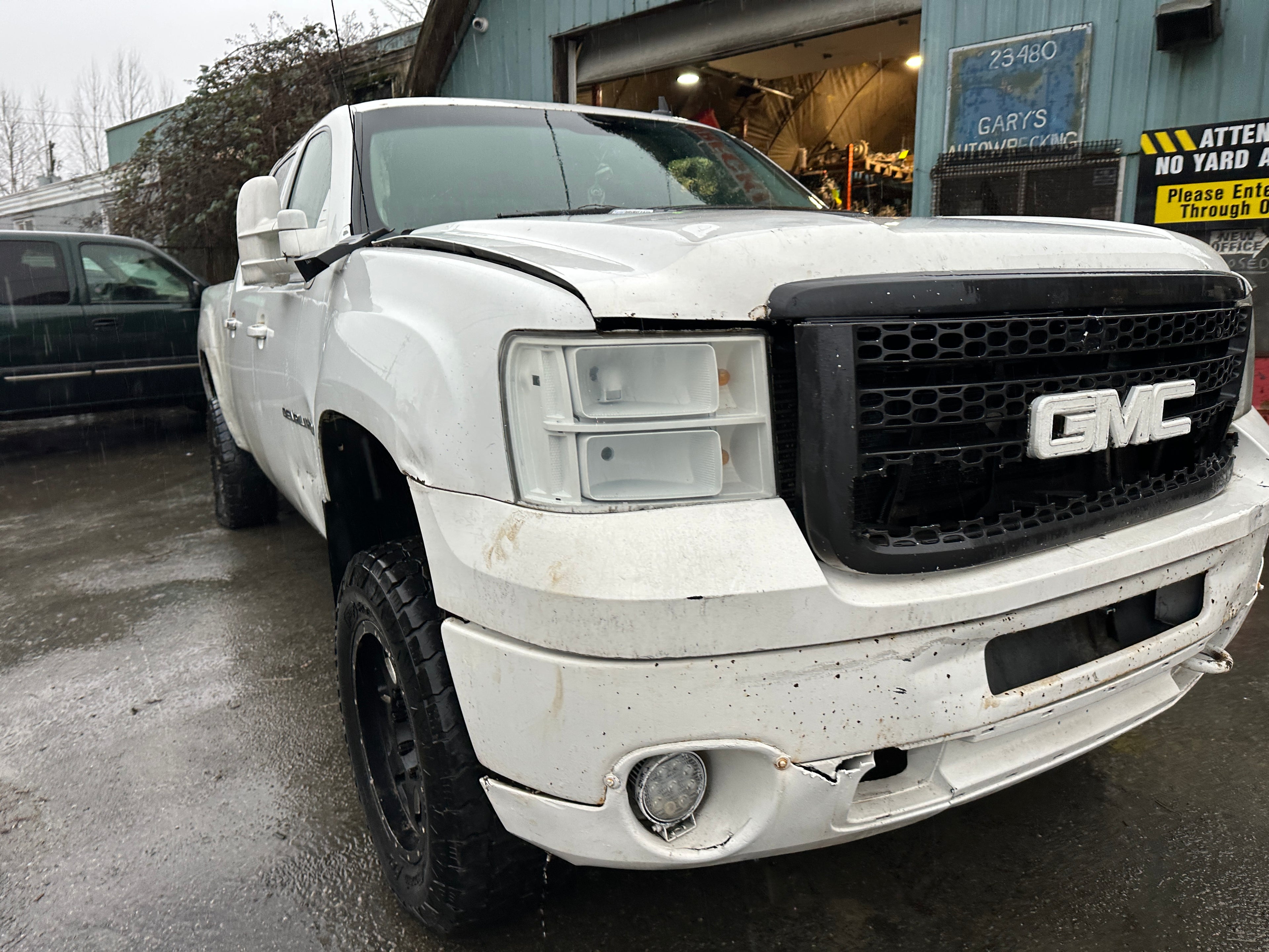2011 GMC Sierra 2500 Denali 6.6L LML – G2502