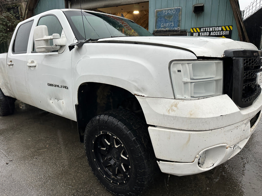 2011 GMC Sierra 2500 Denali 6.6L LML – G2502