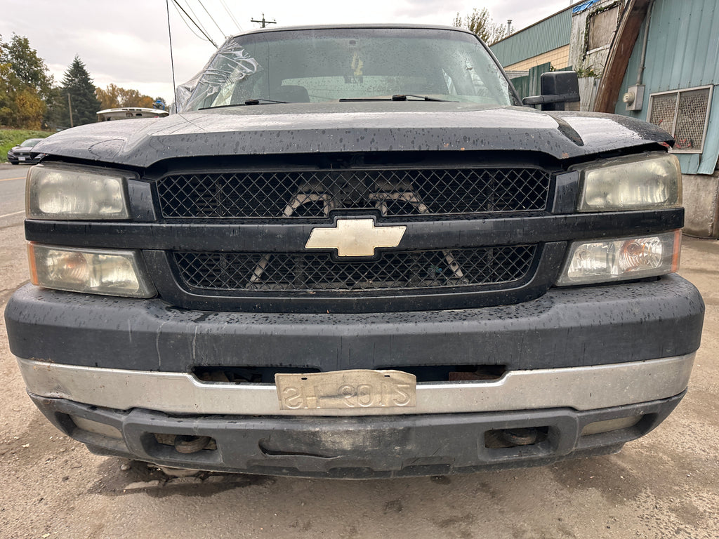 2004 Chevrolet Silverado K2500 6.6 LLY Duramax – C2535