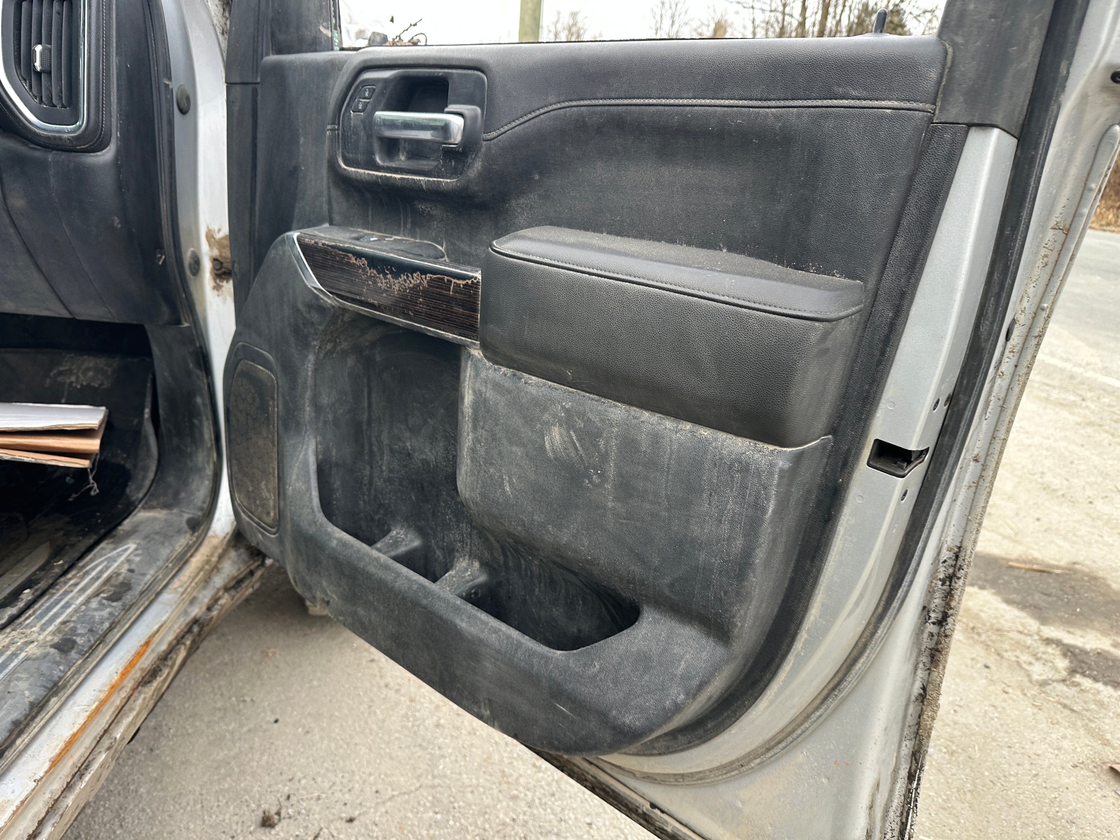 2020 GMC Sierra K3500 SLE 6.6 L5P Duramax – G2606