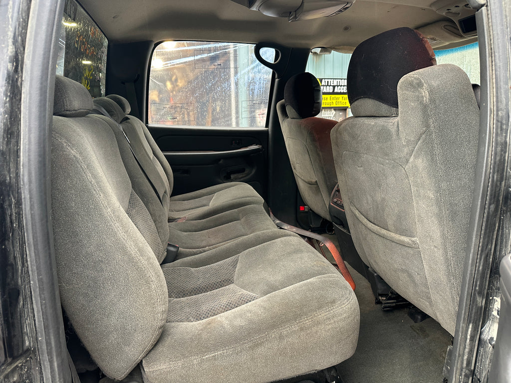 2004 Chevrolet Silverado K2500 6.6 LLY Duramax – C2535