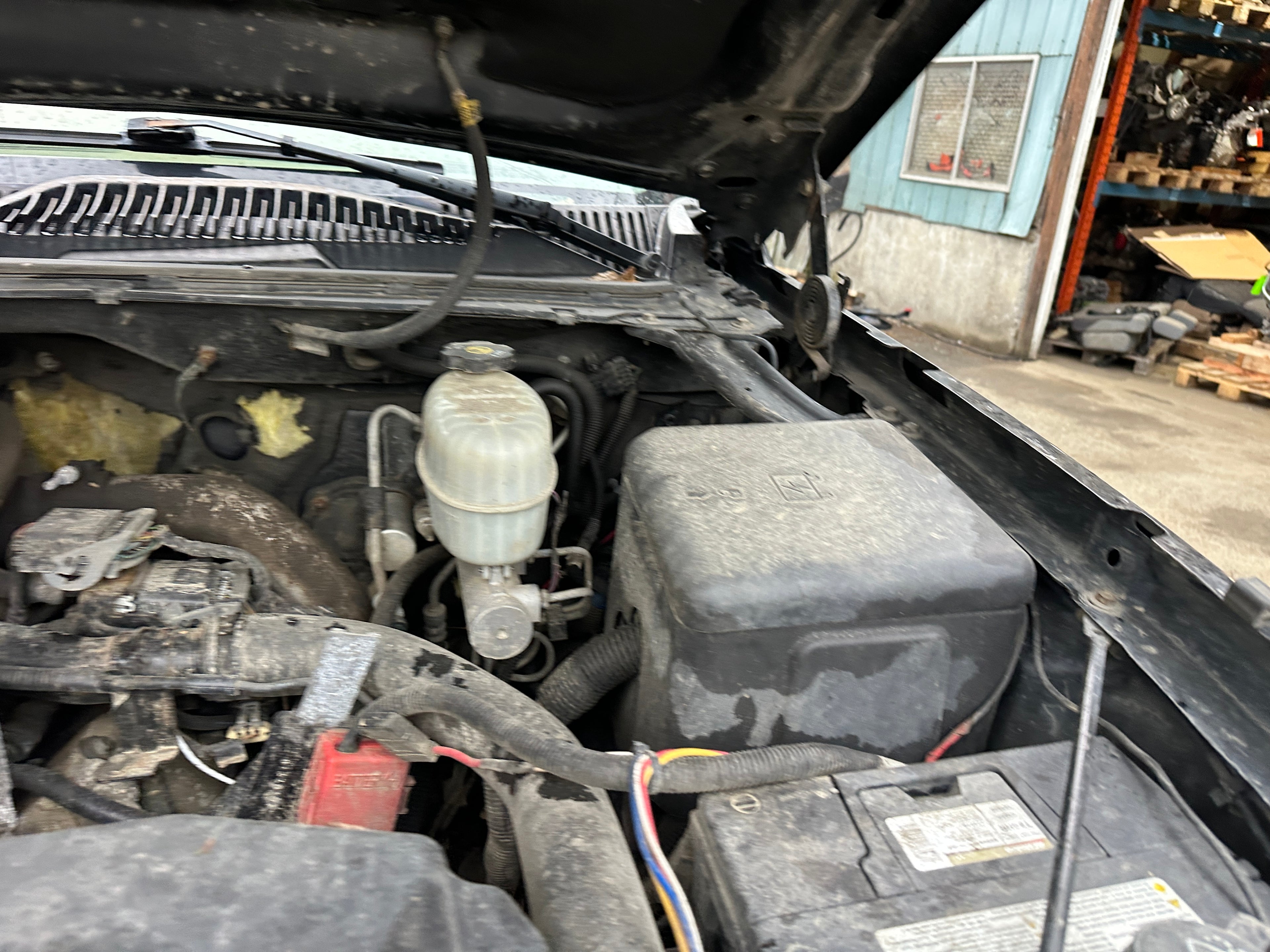 2004 Chevrolet Silverado K2500 6.6 LLY Duramax – C2535