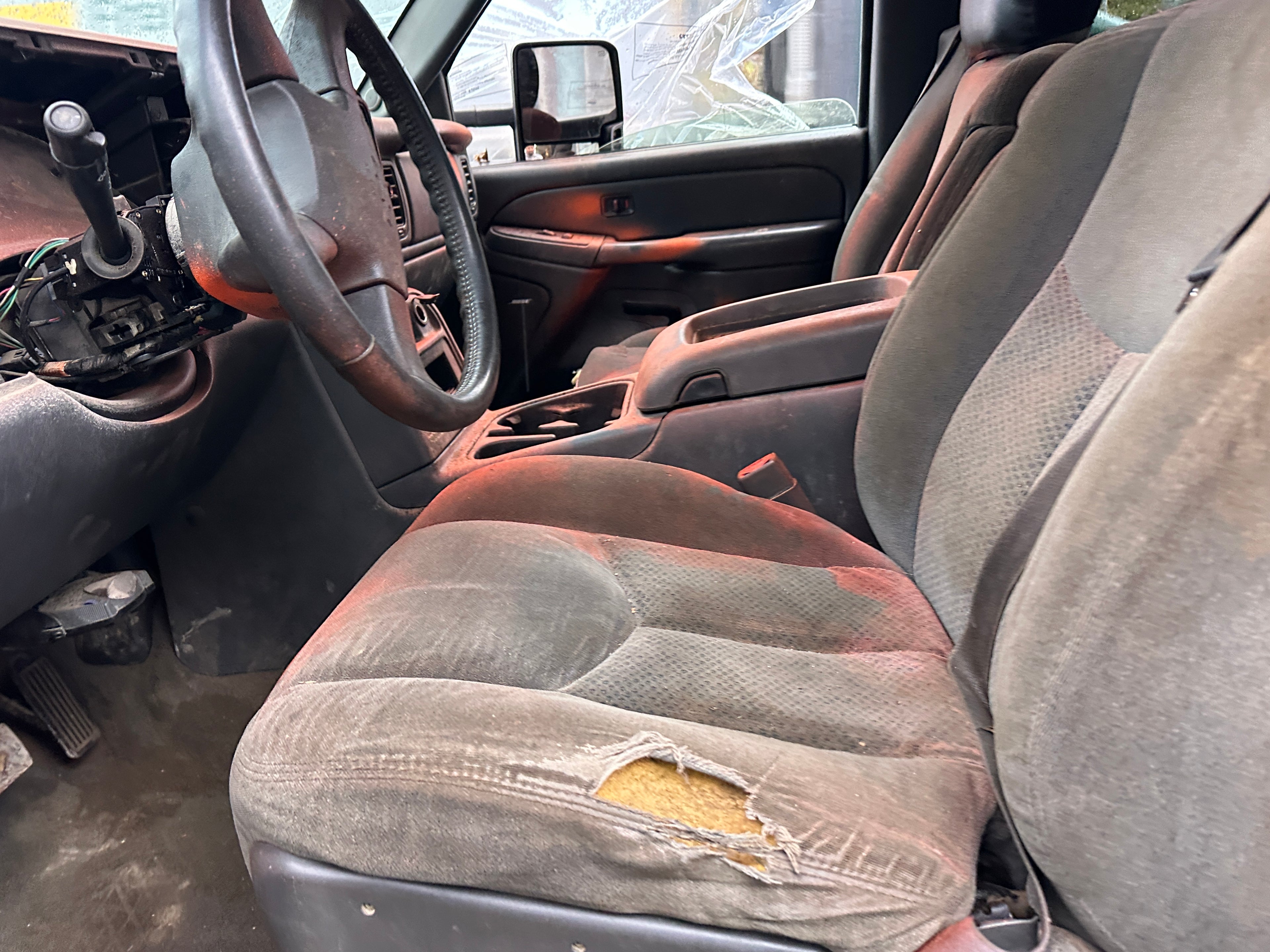 2004 Chevrolet Silverado K2500 6.6 LLY Duramax – C2535