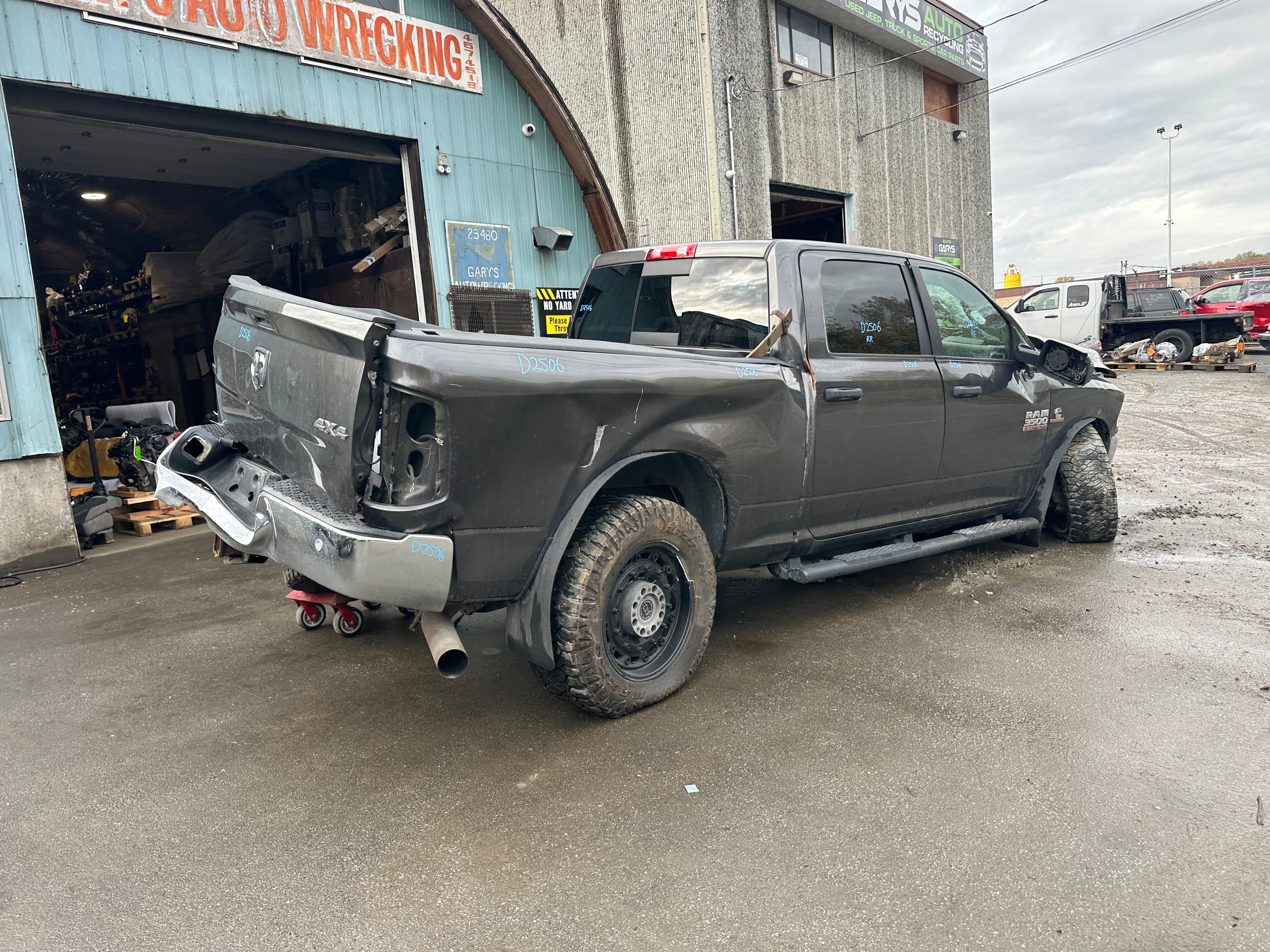 Ram 3500 SLT 6.7 Cummins – D2506