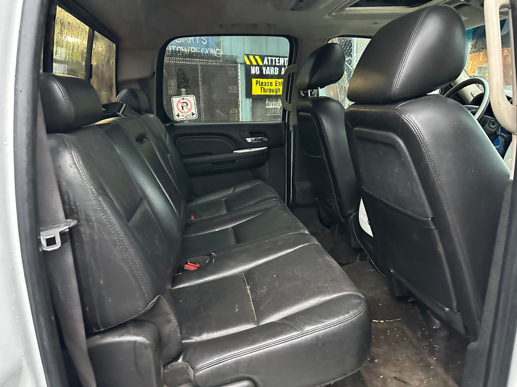 2011 GMC Sierra 2500 Denali 6.6L LML – G2502