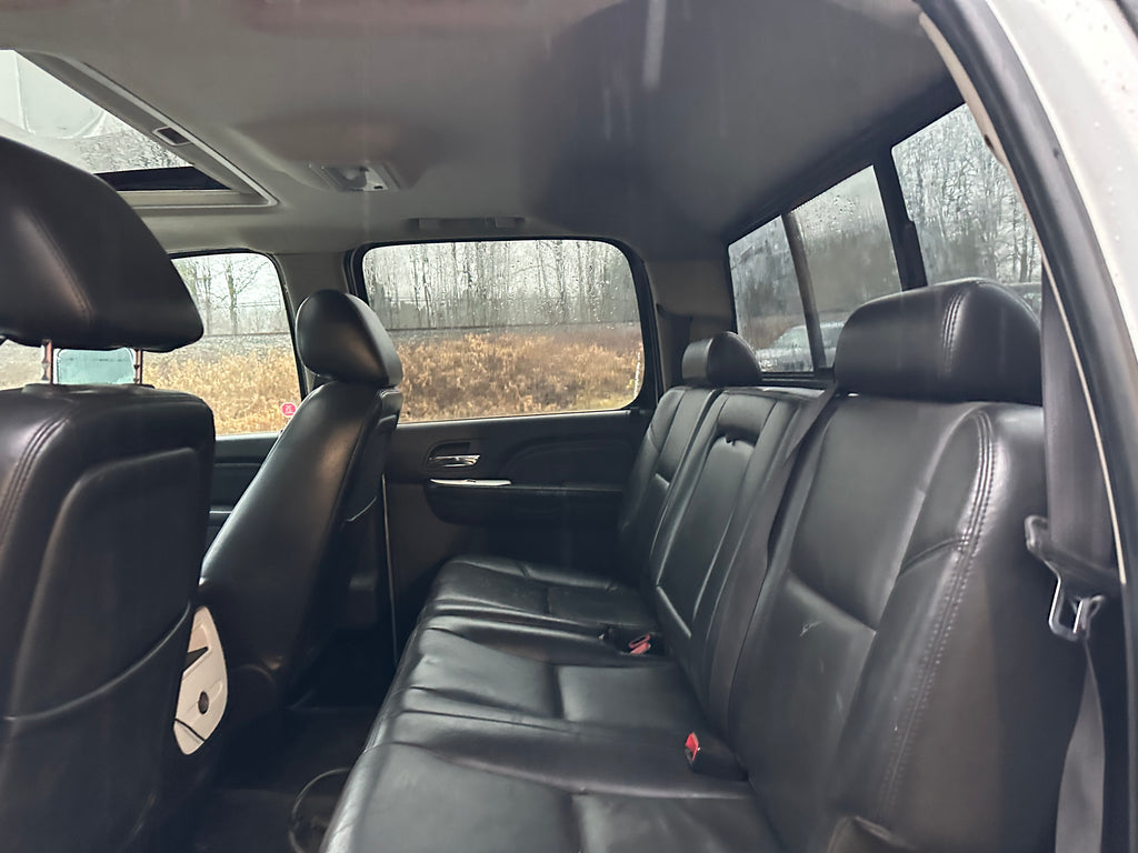 2011 GMC Sierra 2500 Denali 6.6L LML – G2502