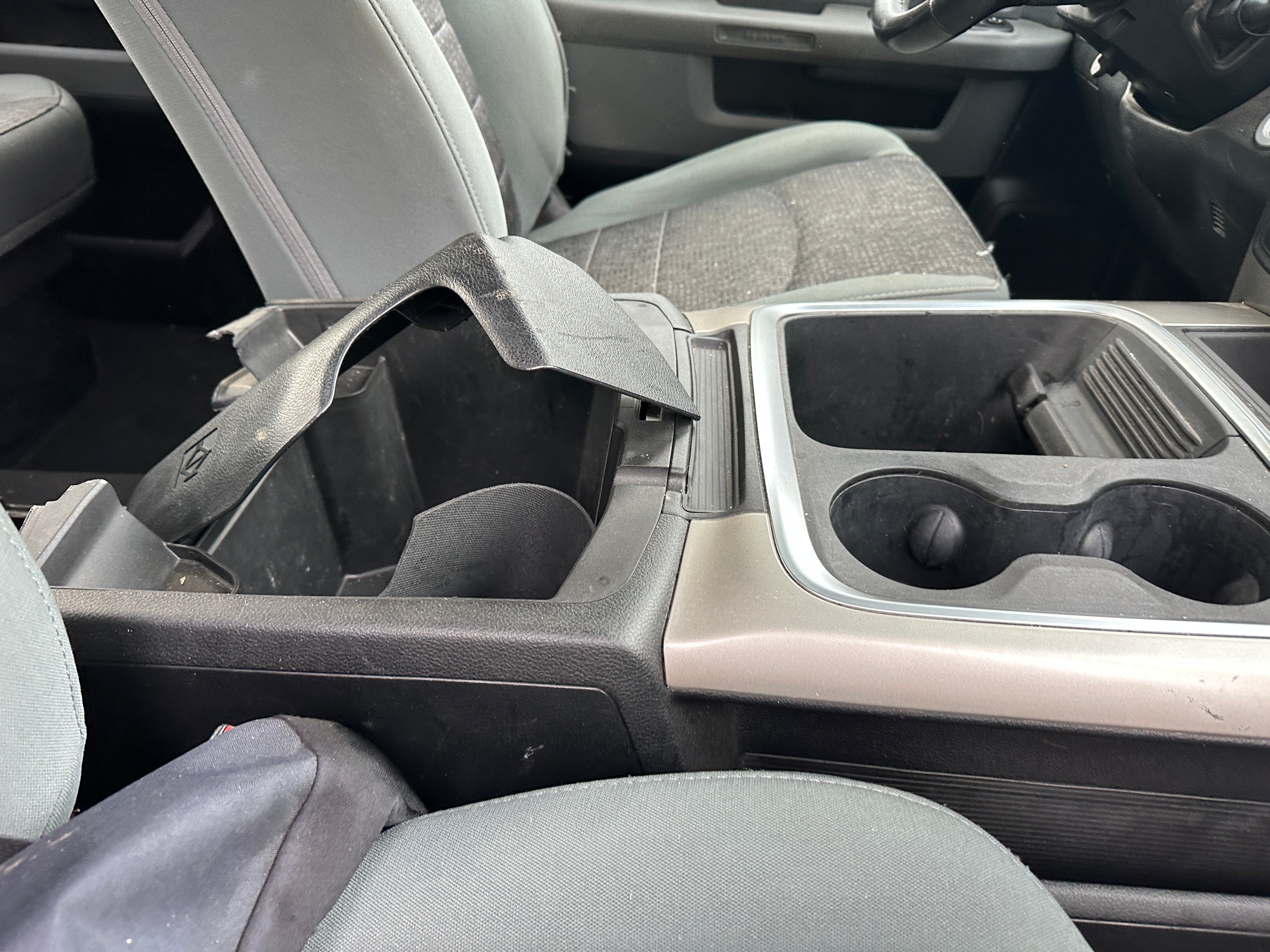 Ram 3500 SLT 6.7 Cummins – D2506