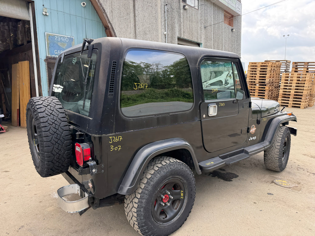 1990 Jeep Wrangler YJ Laredo 4.2 – J2617