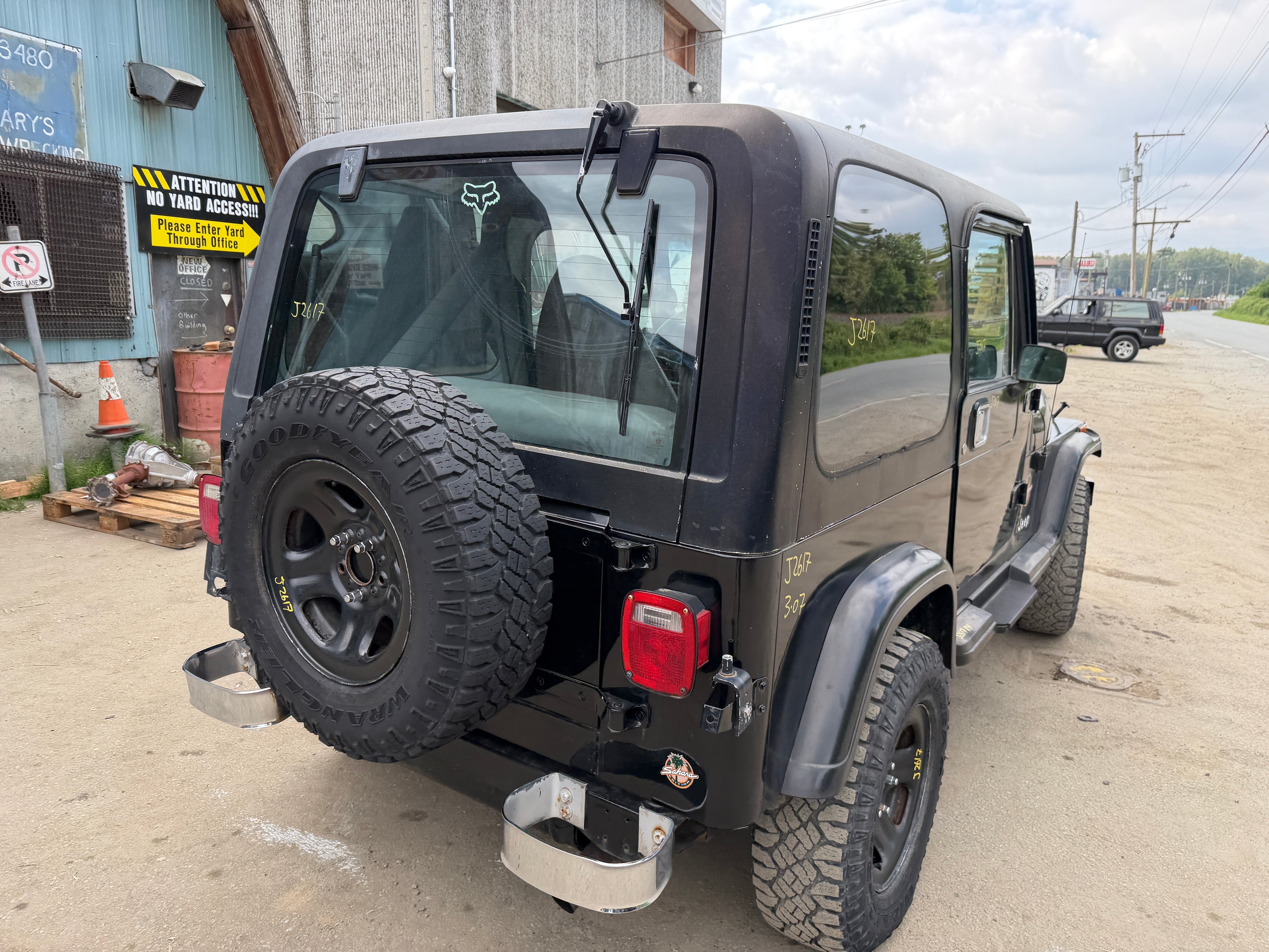1990 Jeep Wrangler YJ Laredo 4.2 – J2617
