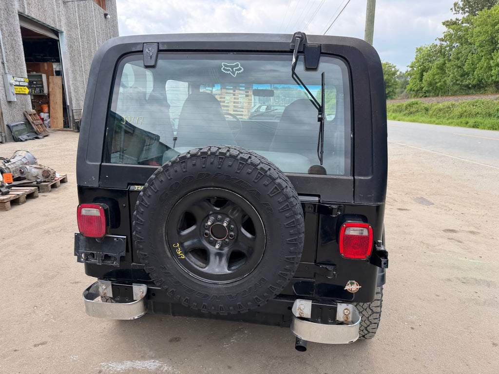 1990 Jeep Wrangler YJ Laredo 4.2 – J2617
