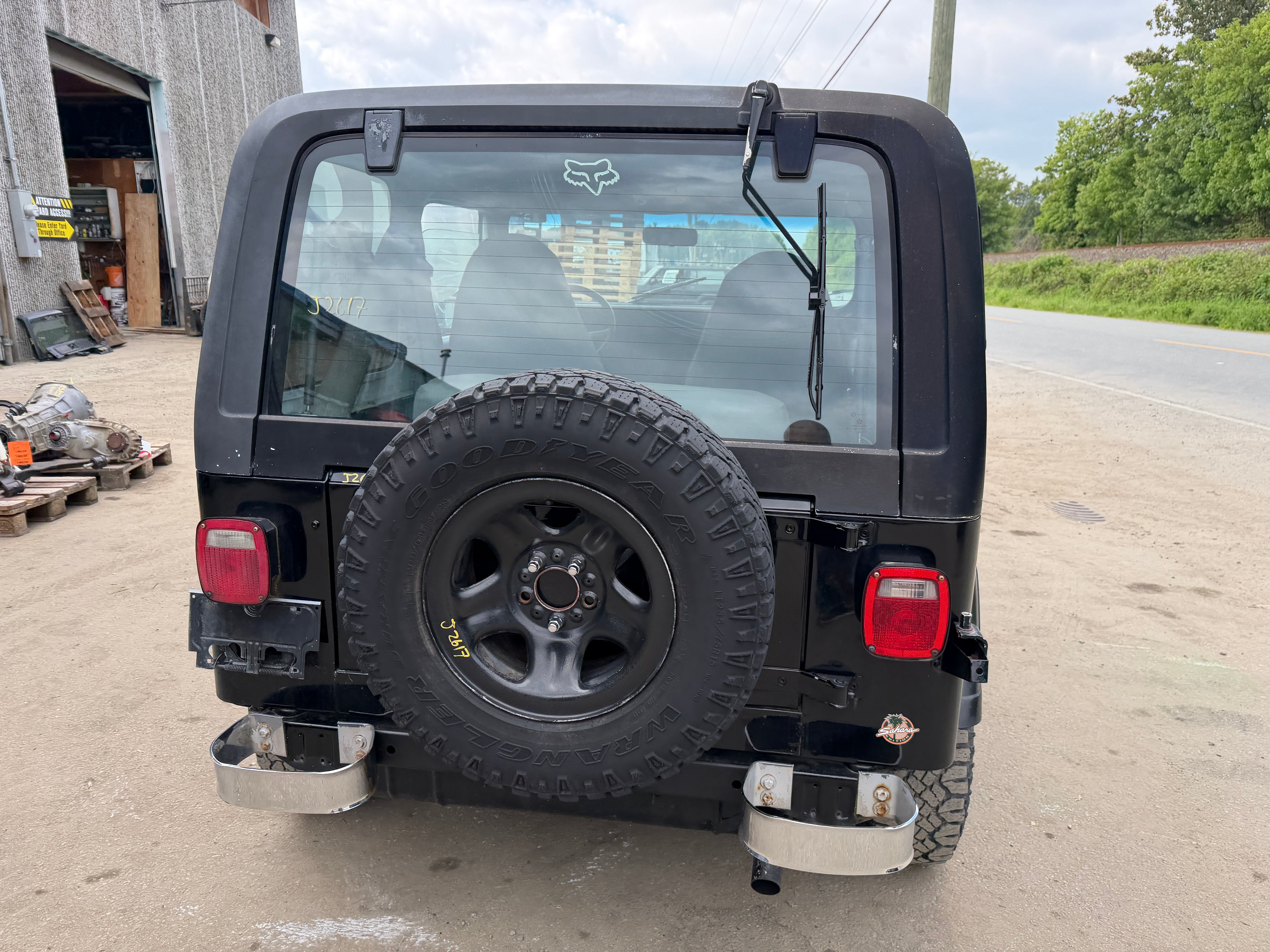 1990 Jeep Wrangler YJ Laredo 4.2 – J2617