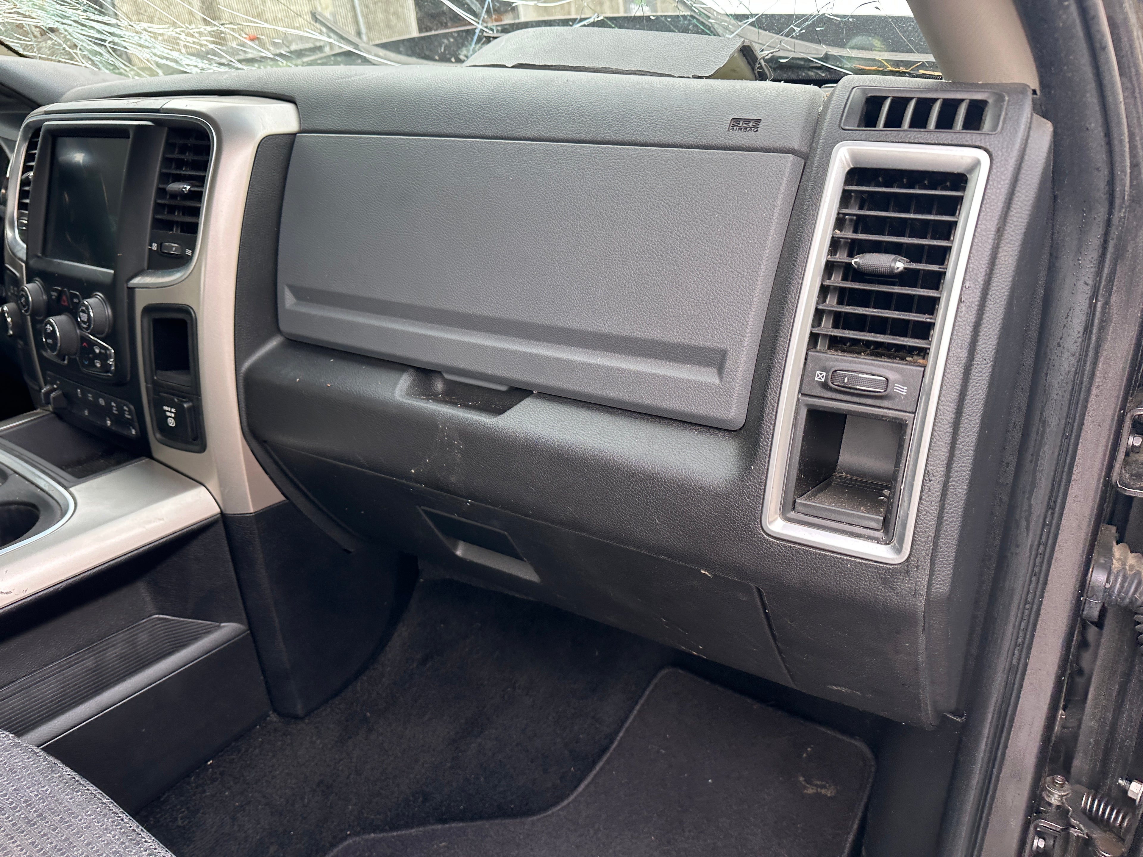 Ram 3500 SLT 6.7 Cummins – D2506