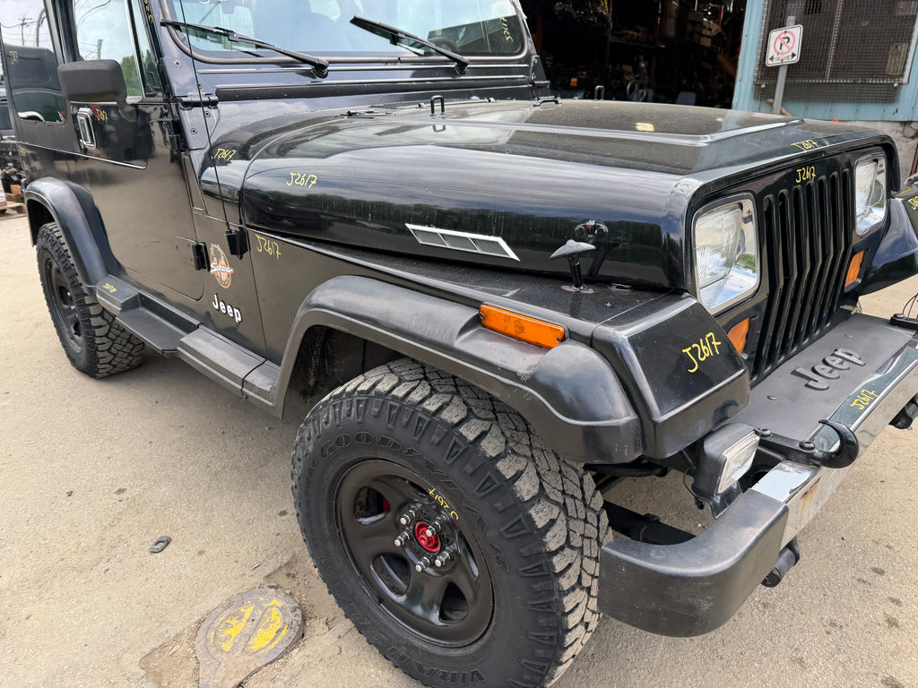 1990 Jeep Wrangler YJ Laredo 4.2 – J2617