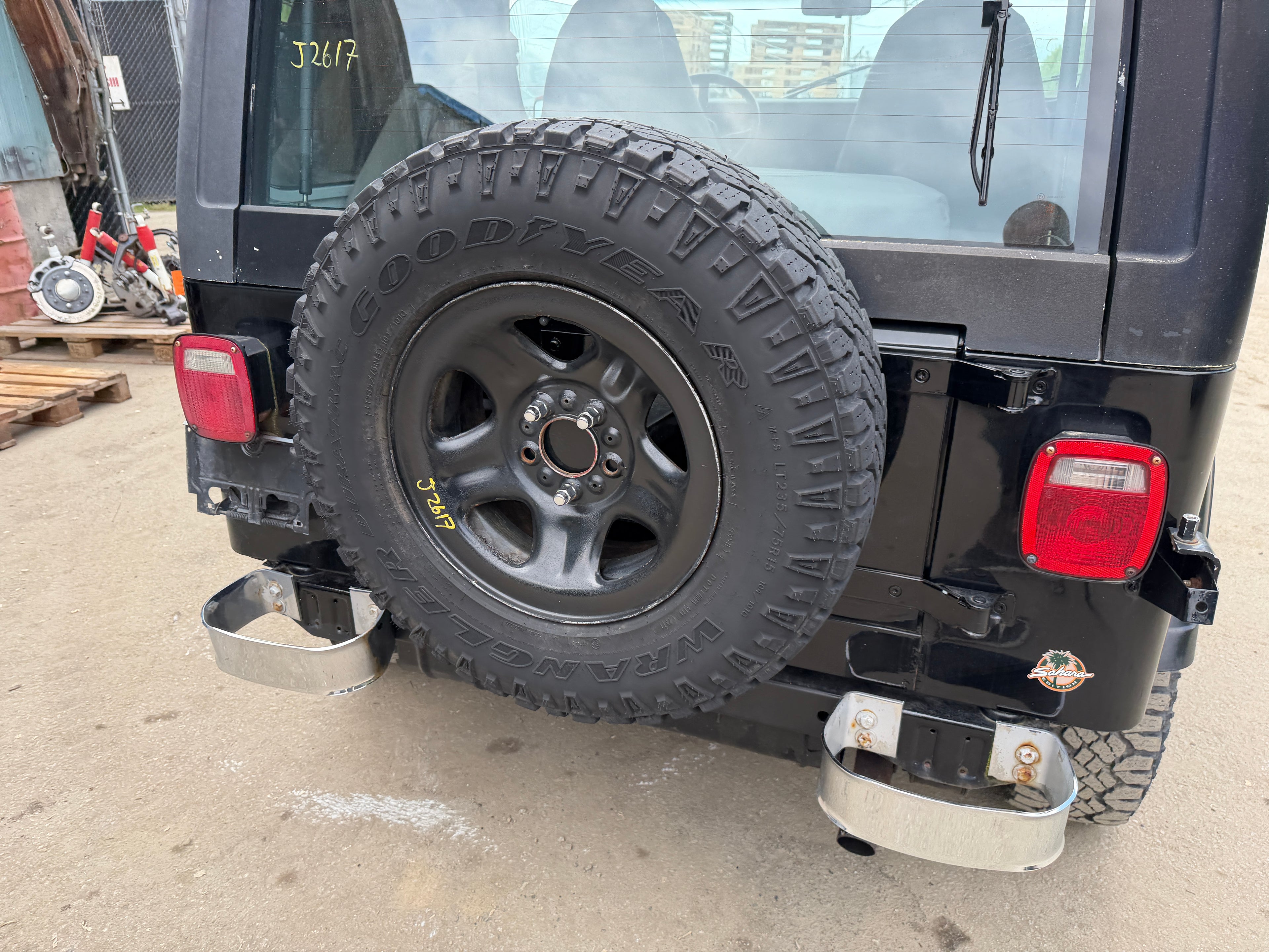 1990 Jeep Wrangler YJ Laredo 4.2 – J2617