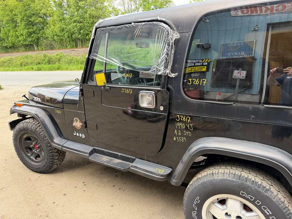 1990 Jeep Wrangler YJ Laredo 4.2 – J2617